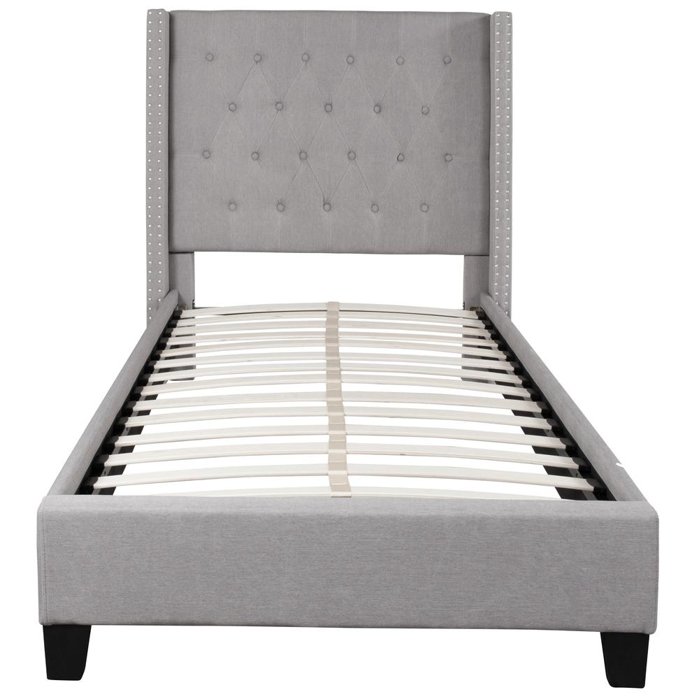 Viola Twin Size Tufted Upholstered Platform Bed in Light Grey Fabric
