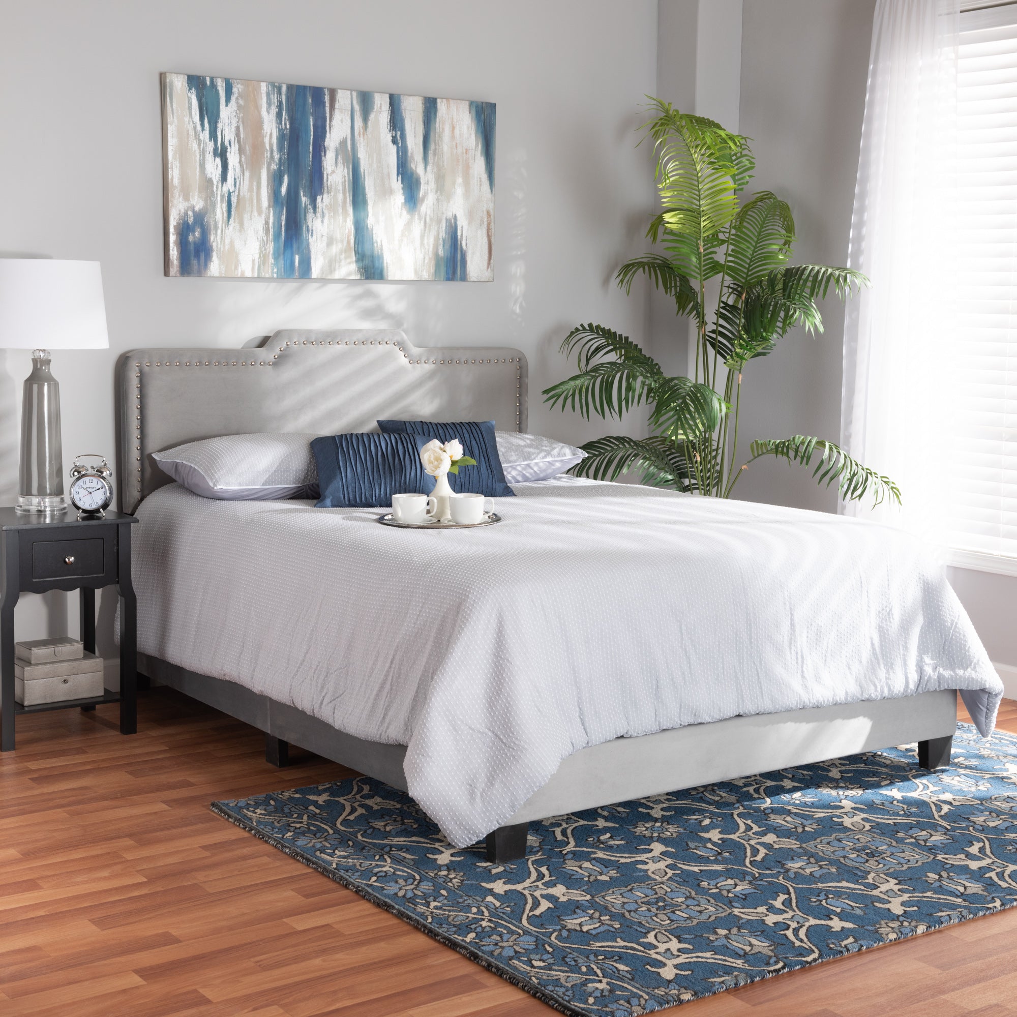 Benjen Grey Velvet Fabric Upholstered Queen Size Panel Bed