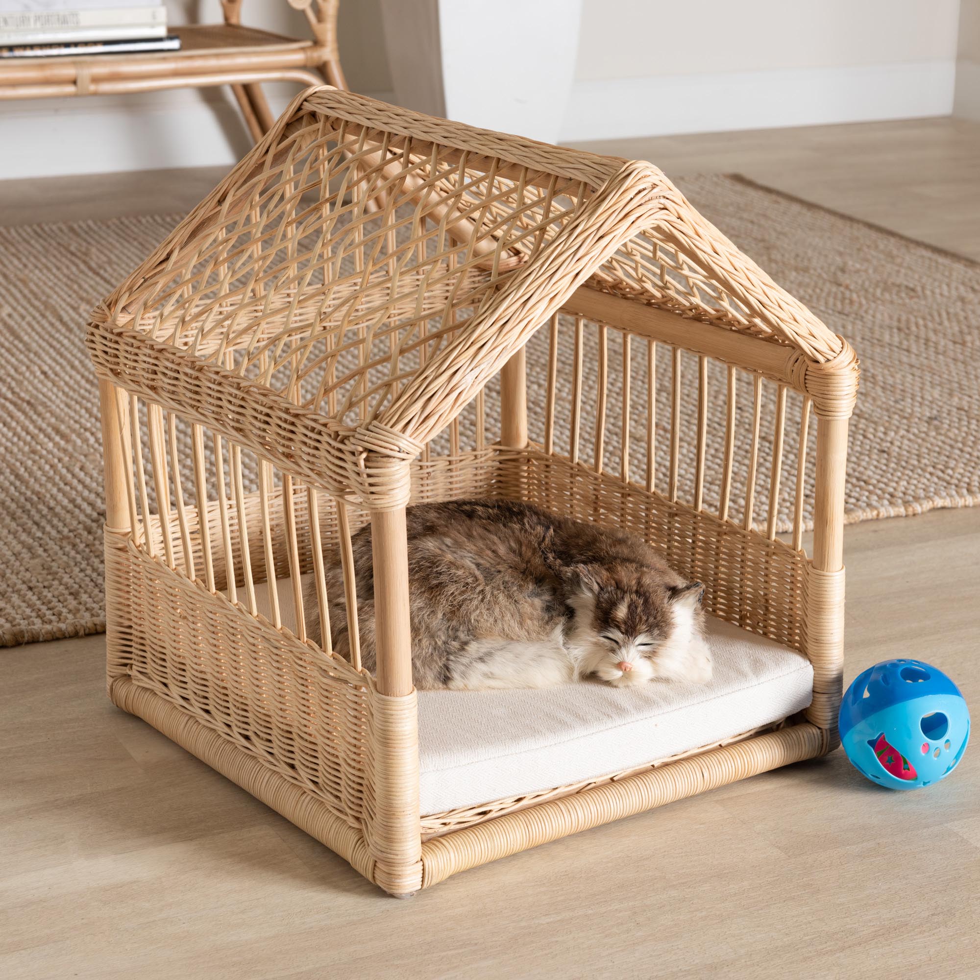 Pieta Modern Bohemian Natural Brown Rattan Pet Bed