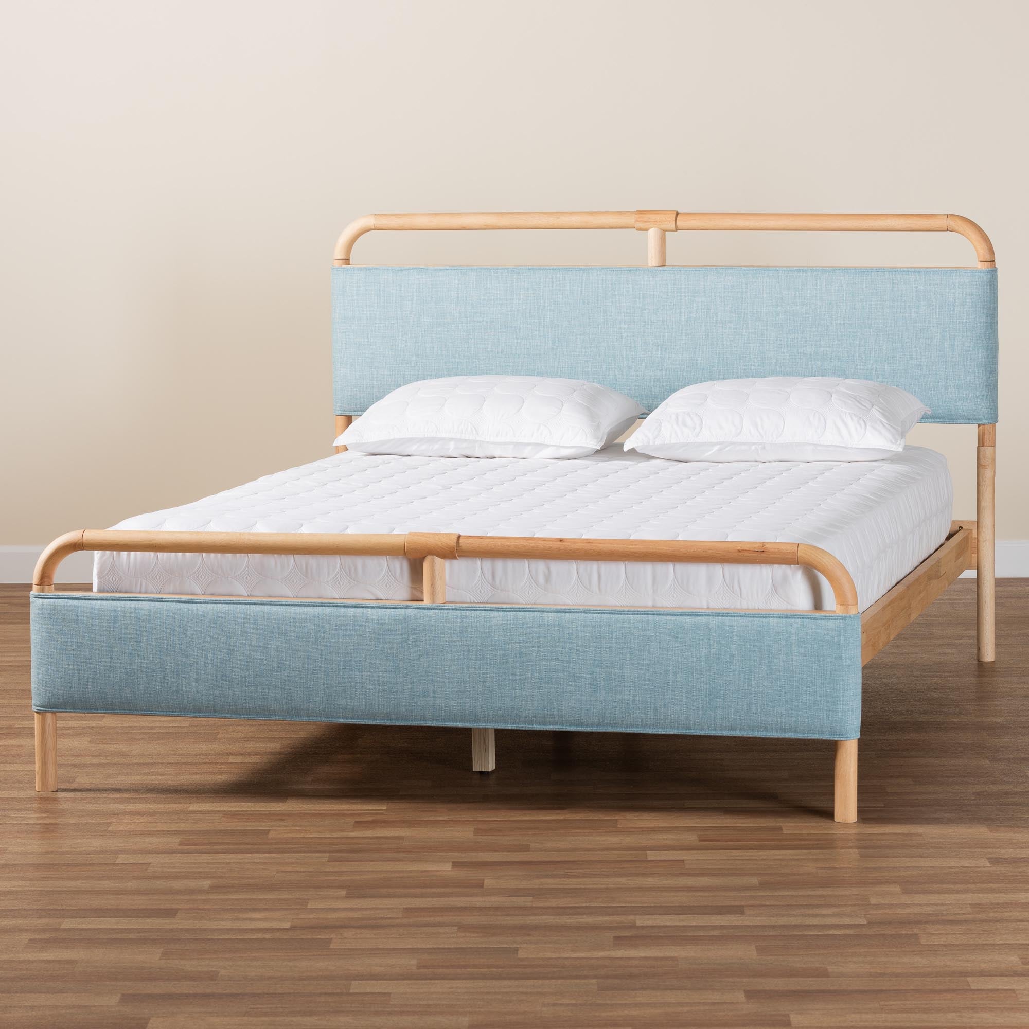 Iglehart Queen Blue Fabric Platform Bed Modern Rubberwood Frame with Rounded Corners