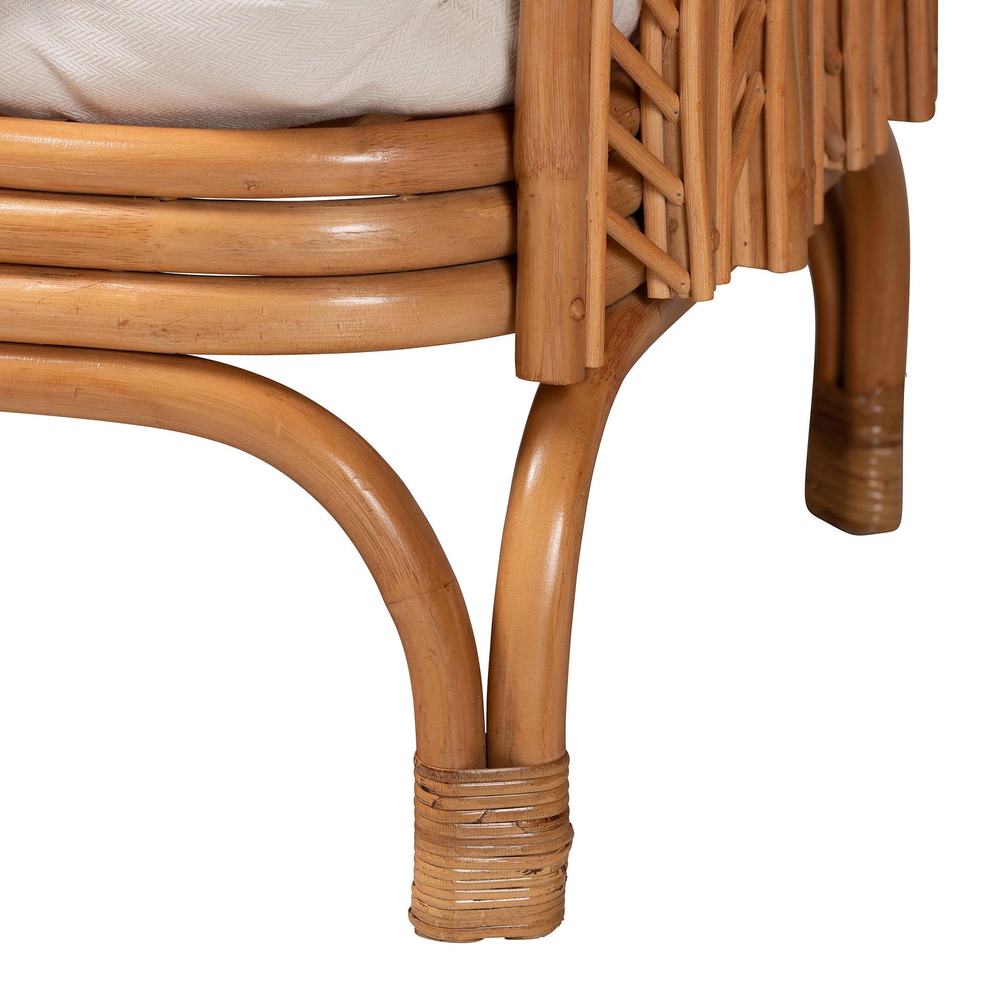 Gamada Bohemian Twin Rattan Daybed Tropical Light Honey Frame for Indoor/Outdoor