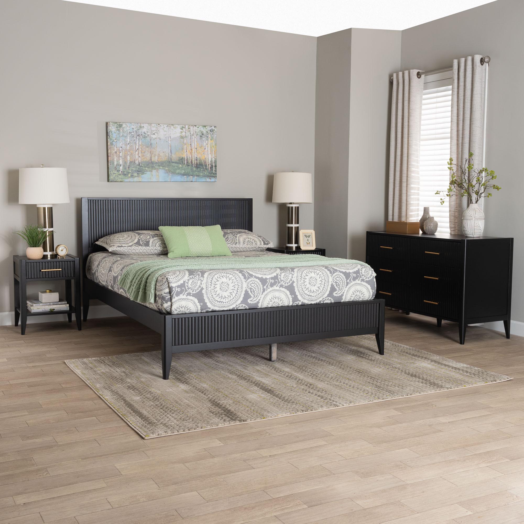 Leyton Queen Rubberwood Platform Bed – Mid‑Century Black Fluted 4‑Piece Set