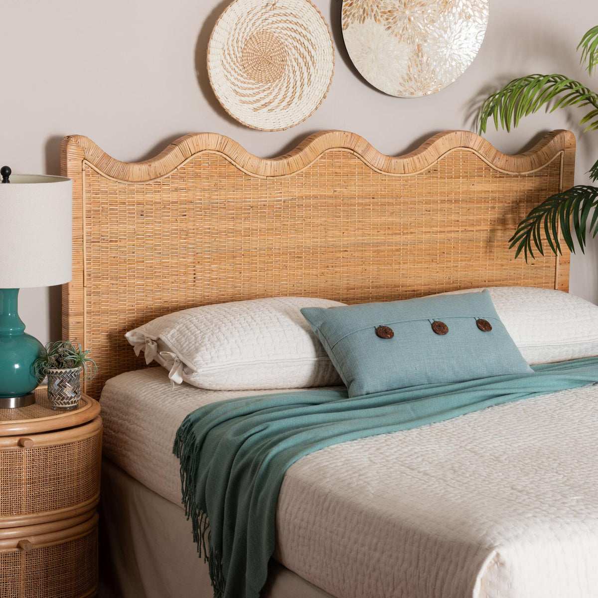 Cassio Scalloped Natural Rattan Headboard, Queen