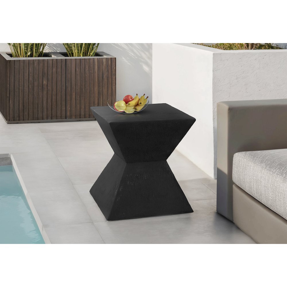 Alira - Accent Table 25"H Indoor Or Outdoor Side Table End Nightstand