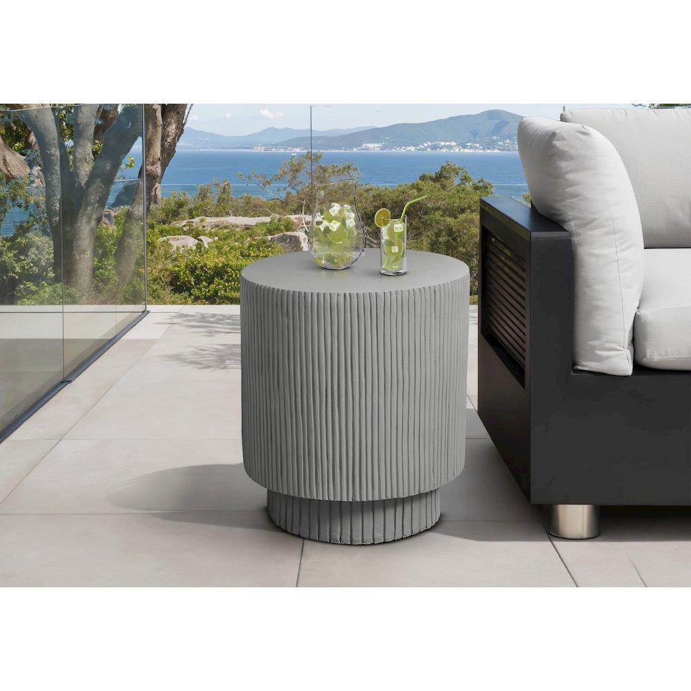 Cinzia - Accent Table 25"H Indoor Or Outdoor Bedroom End Living Room
