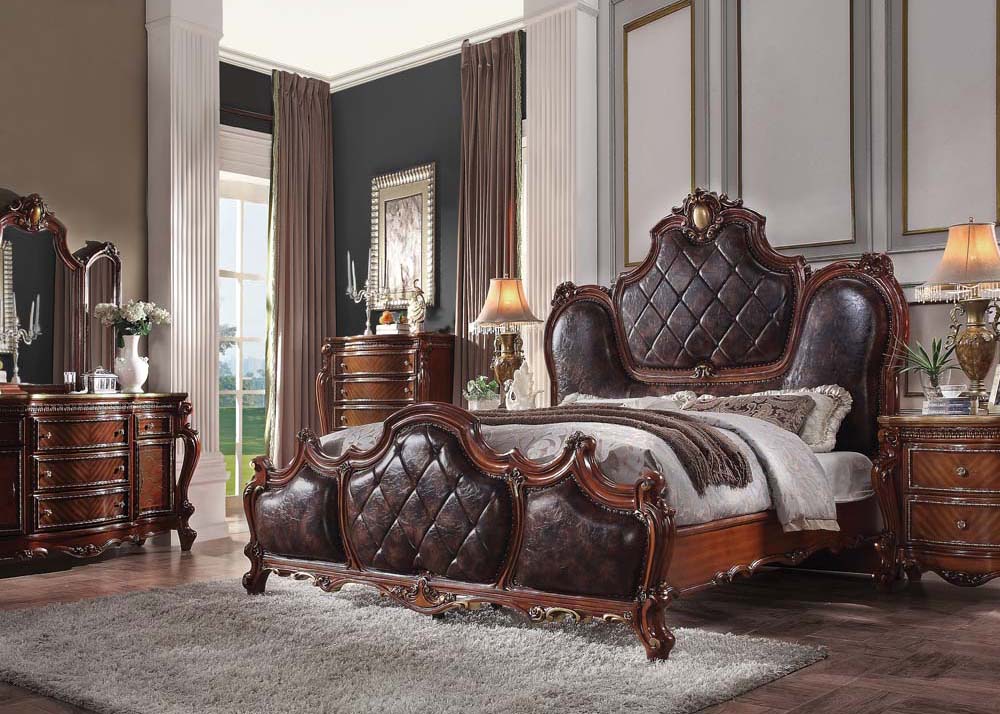 Della Picardy Eastern King Honey Oak Synthetic Leather Bed – Antique Style Tufted Headboard & Footboard