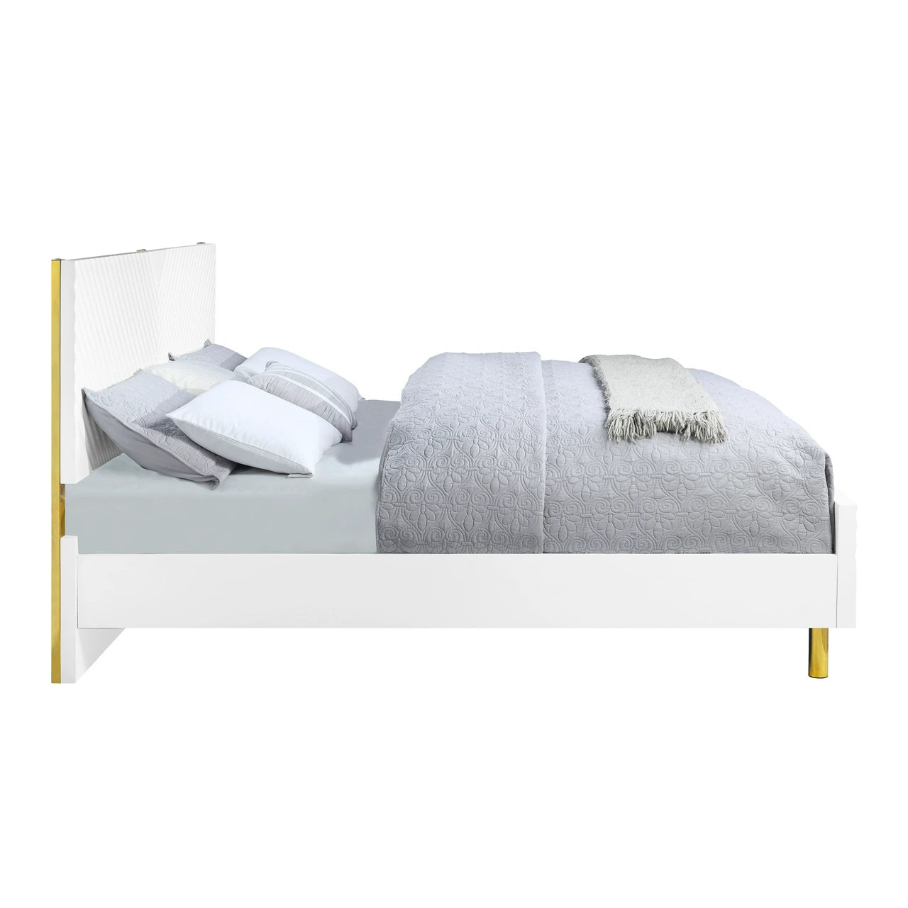 Delhi Gaines Queen Gloss White Wooden Bed – Chic Modern Platform with Clean Lines & Gold Hardware