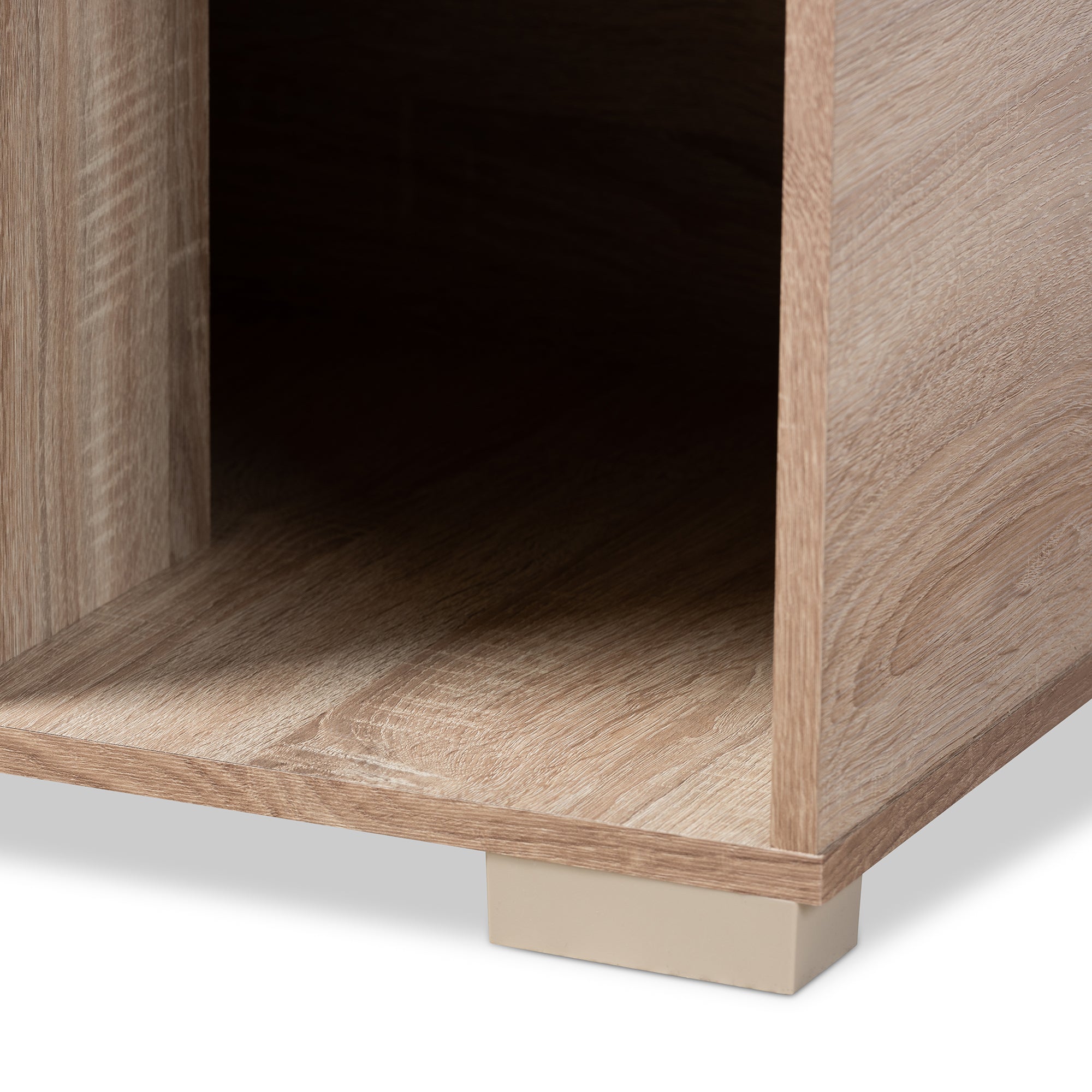 Jasper Modern and Contemporary Oak Finished 2-Door Wood Cat Litter Box Cover House