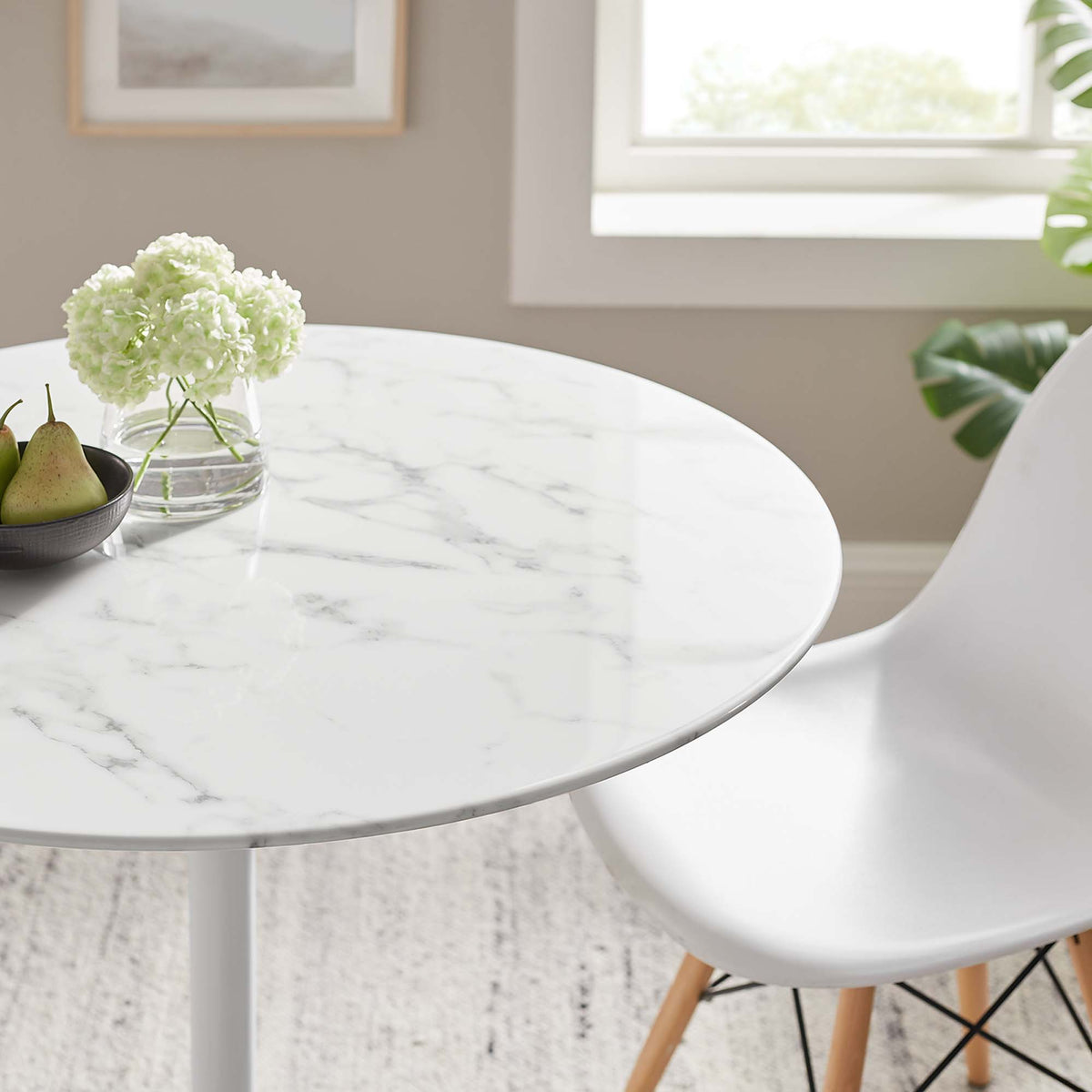 Lippa 36" Round Faux Marble Dining Table, White