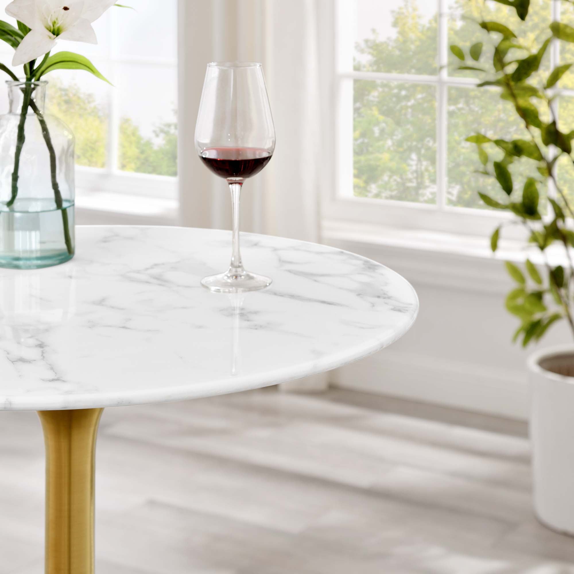 Lippa 28" Round Faux Marble Bar Table, Gold White
