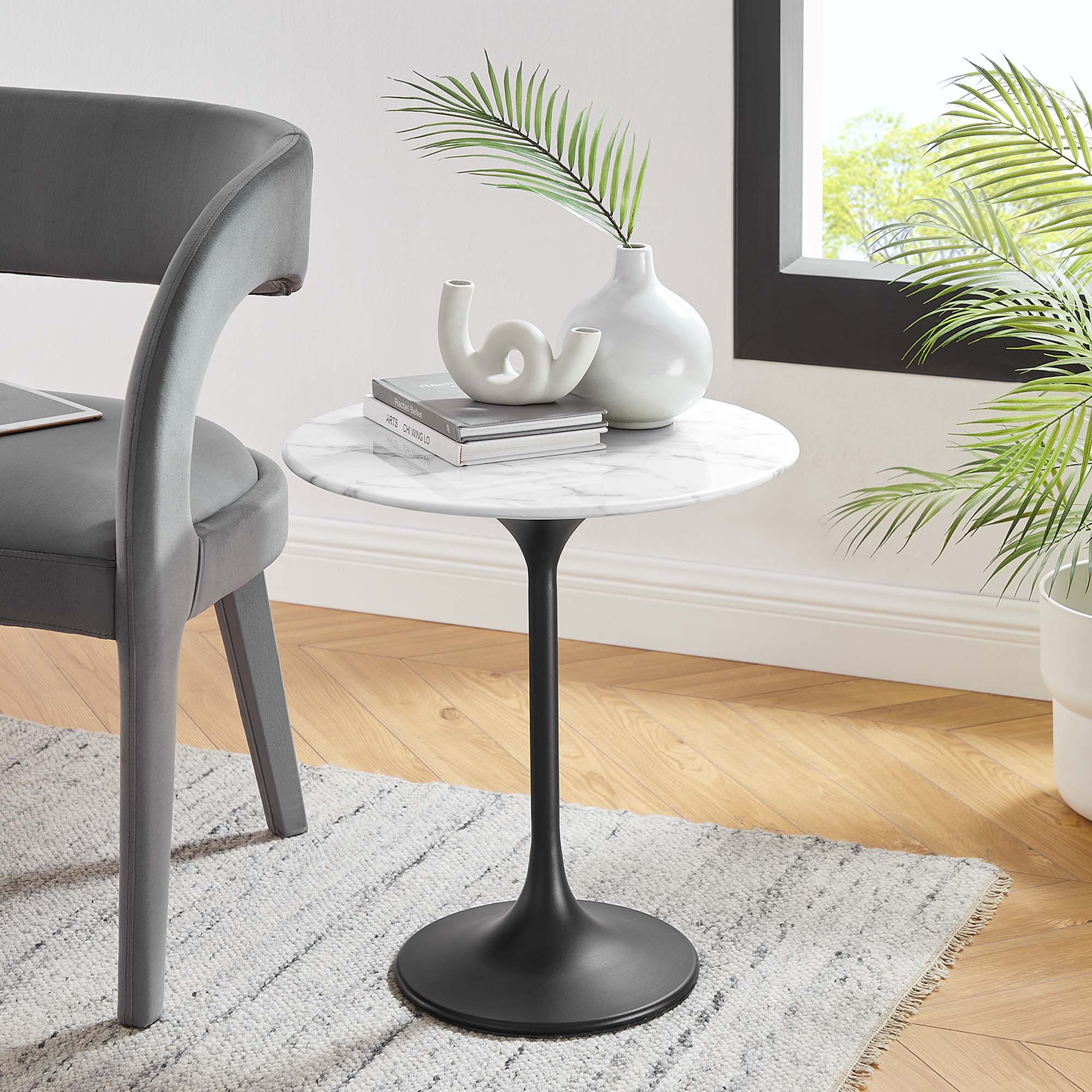 Lippa 20" Round Faux Marble Side Table, Black White