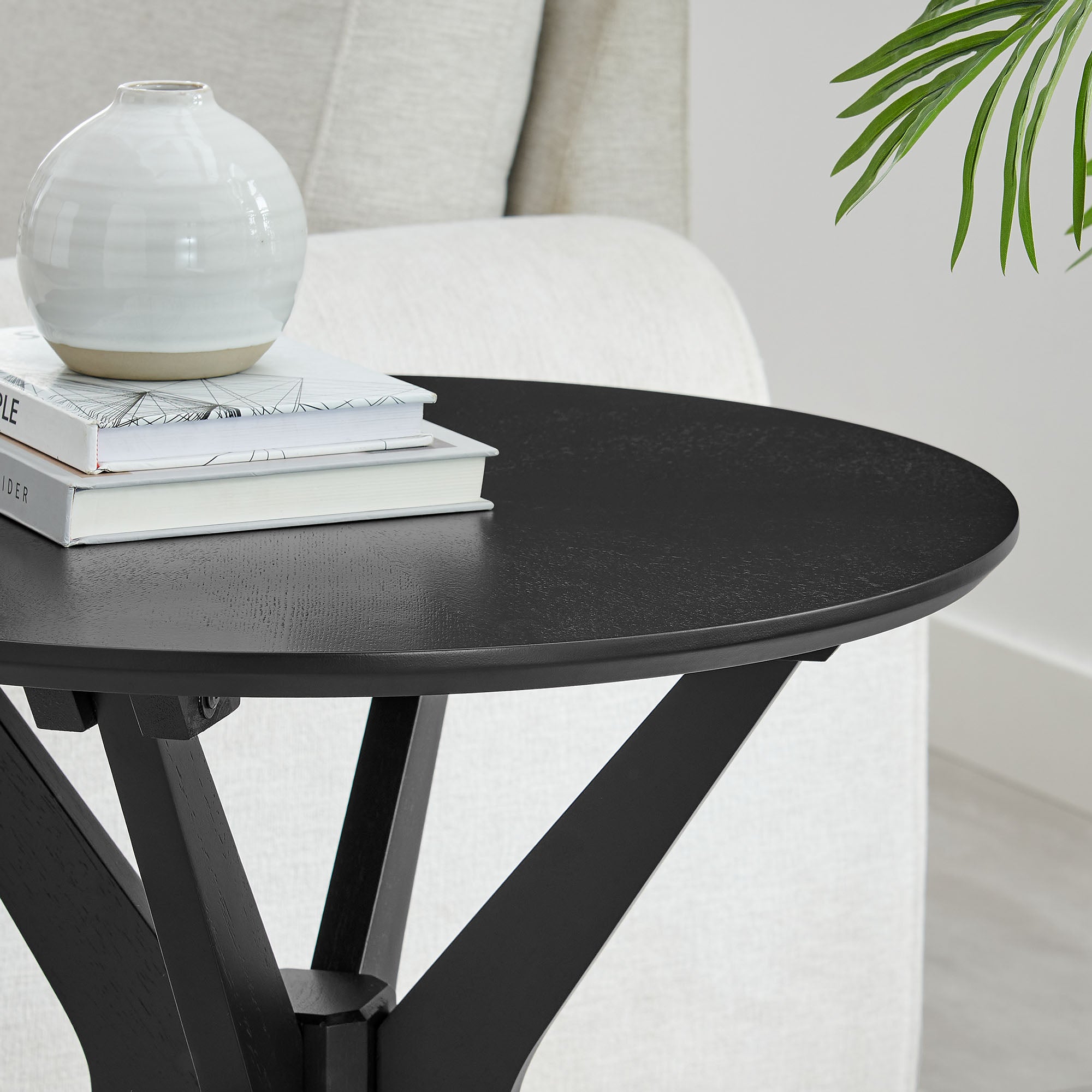 Crossroads 24" Round Wood Side Table, Black