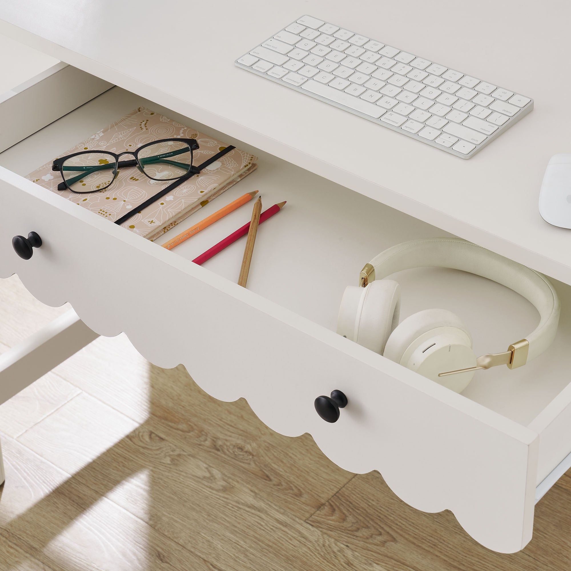 Emmeline 1-Drawer Scallop Writing Desk, White