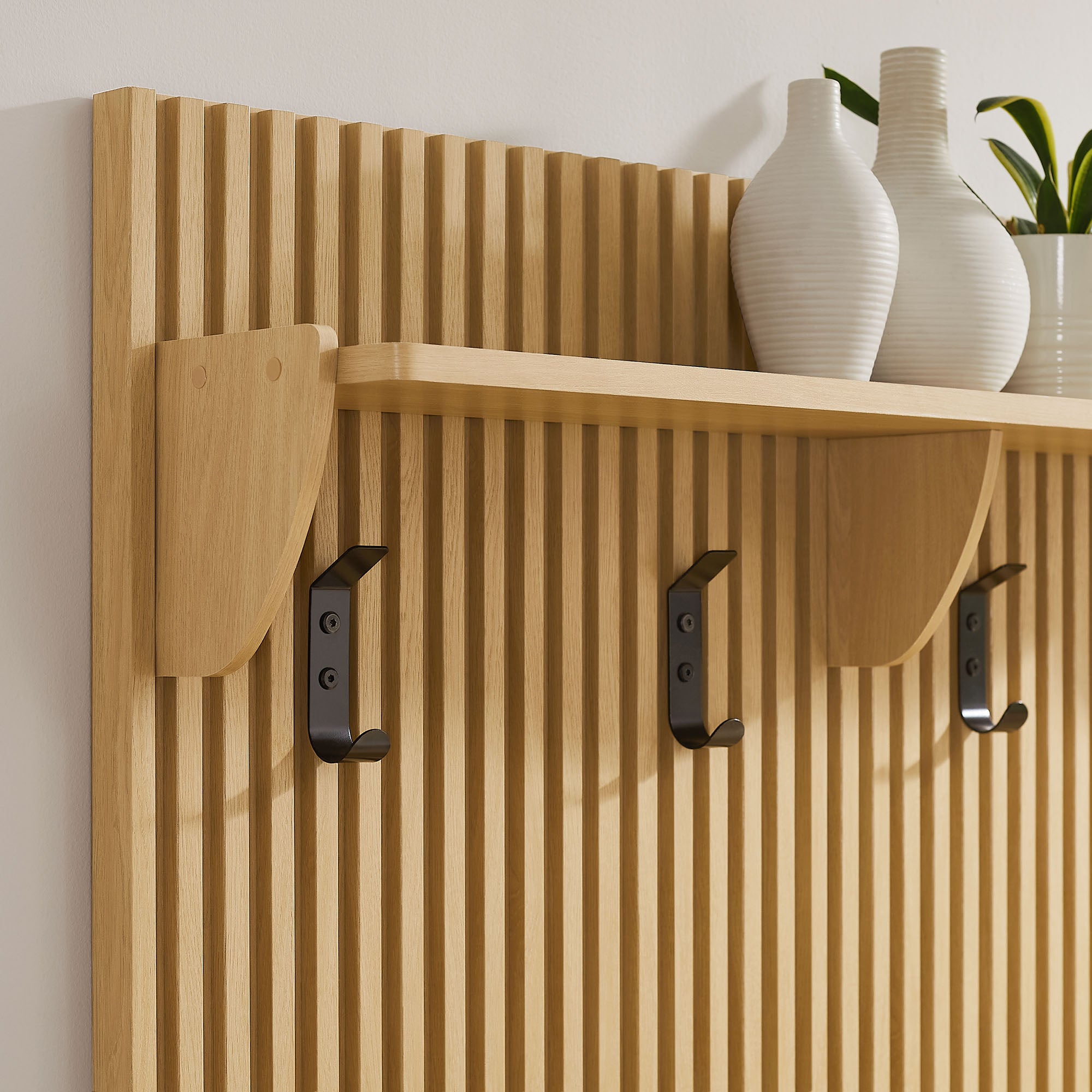 Soma Fluted 3-in-1 Hall Tree With Storage Bench and Coat Rack, Light Oak