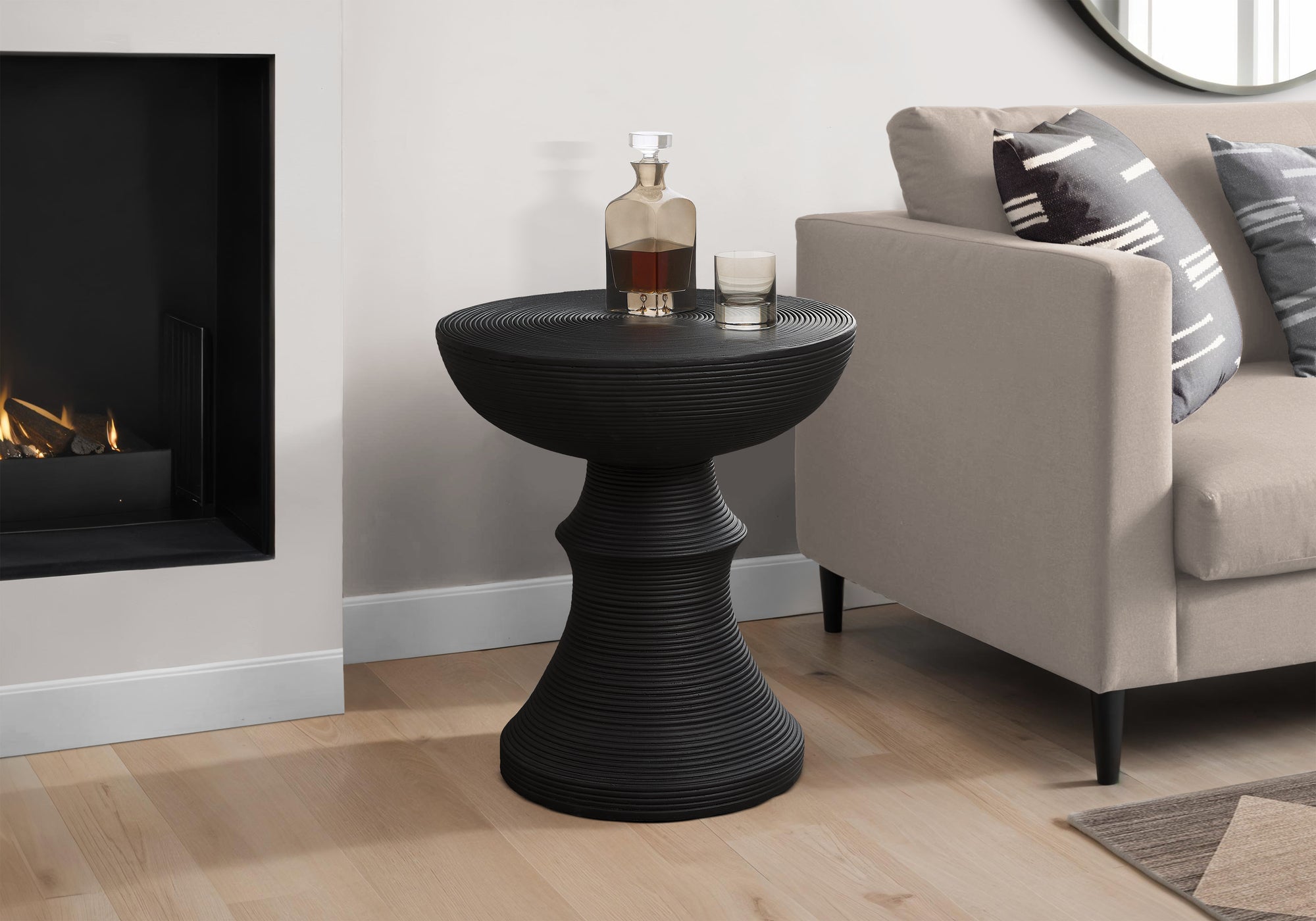 Fiore - Accent Table 25"H Indoor Or Outdoor Side Table End Bedroom