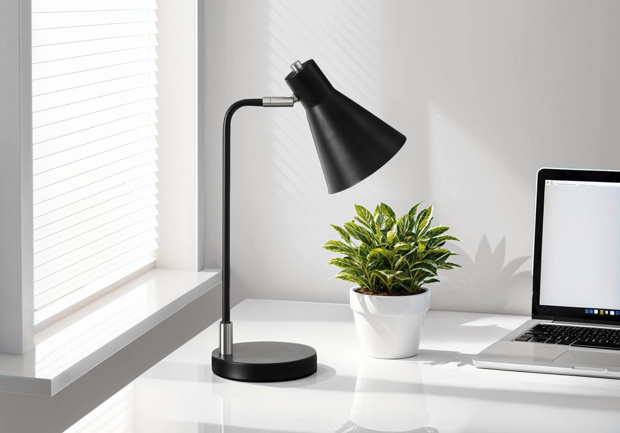 Cascadia - Lighting 17"H Table Lamp Black Metal Silver Metal Contemporary