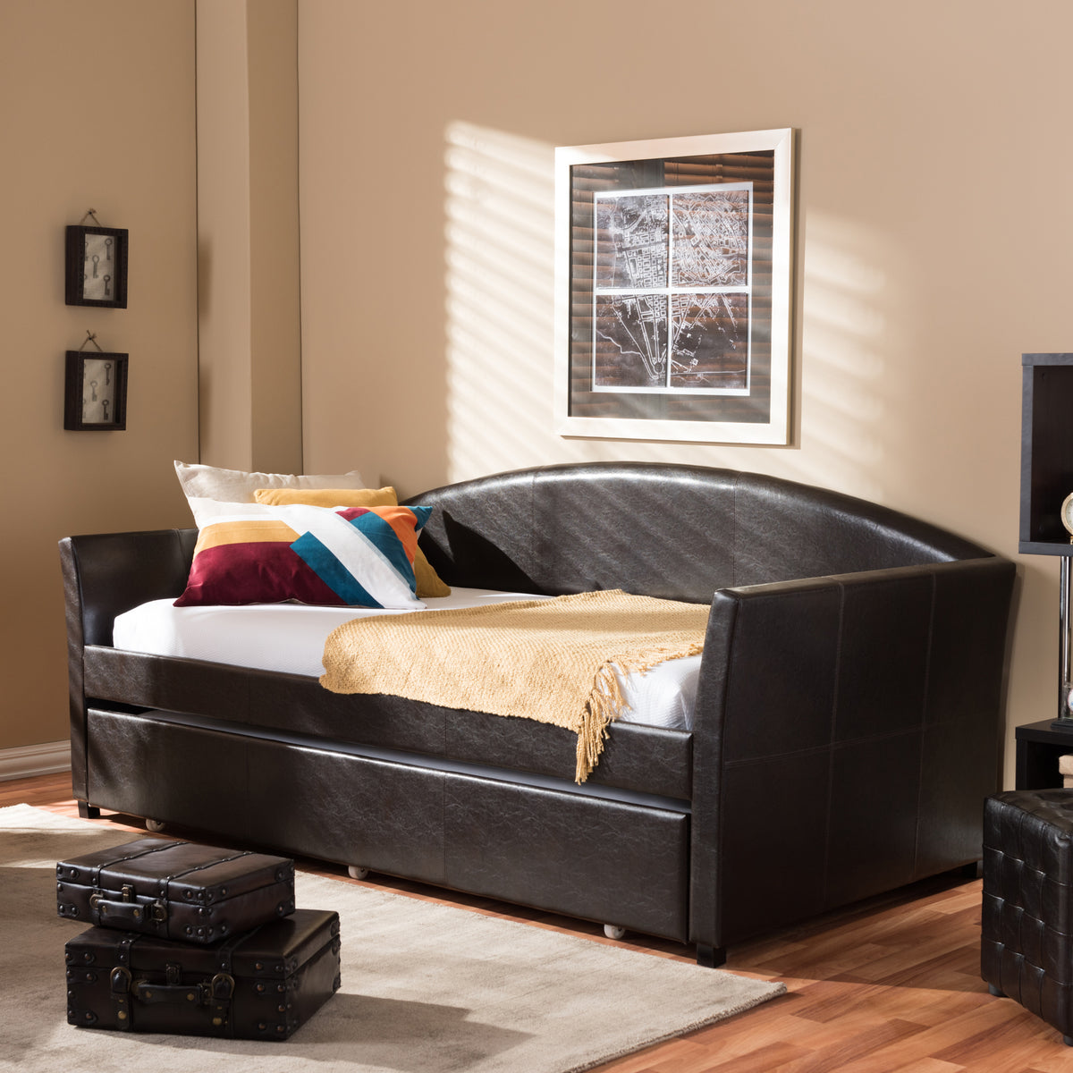 London Twin Daybed Brown Faux Leather, Modern Arched Back with Trundle