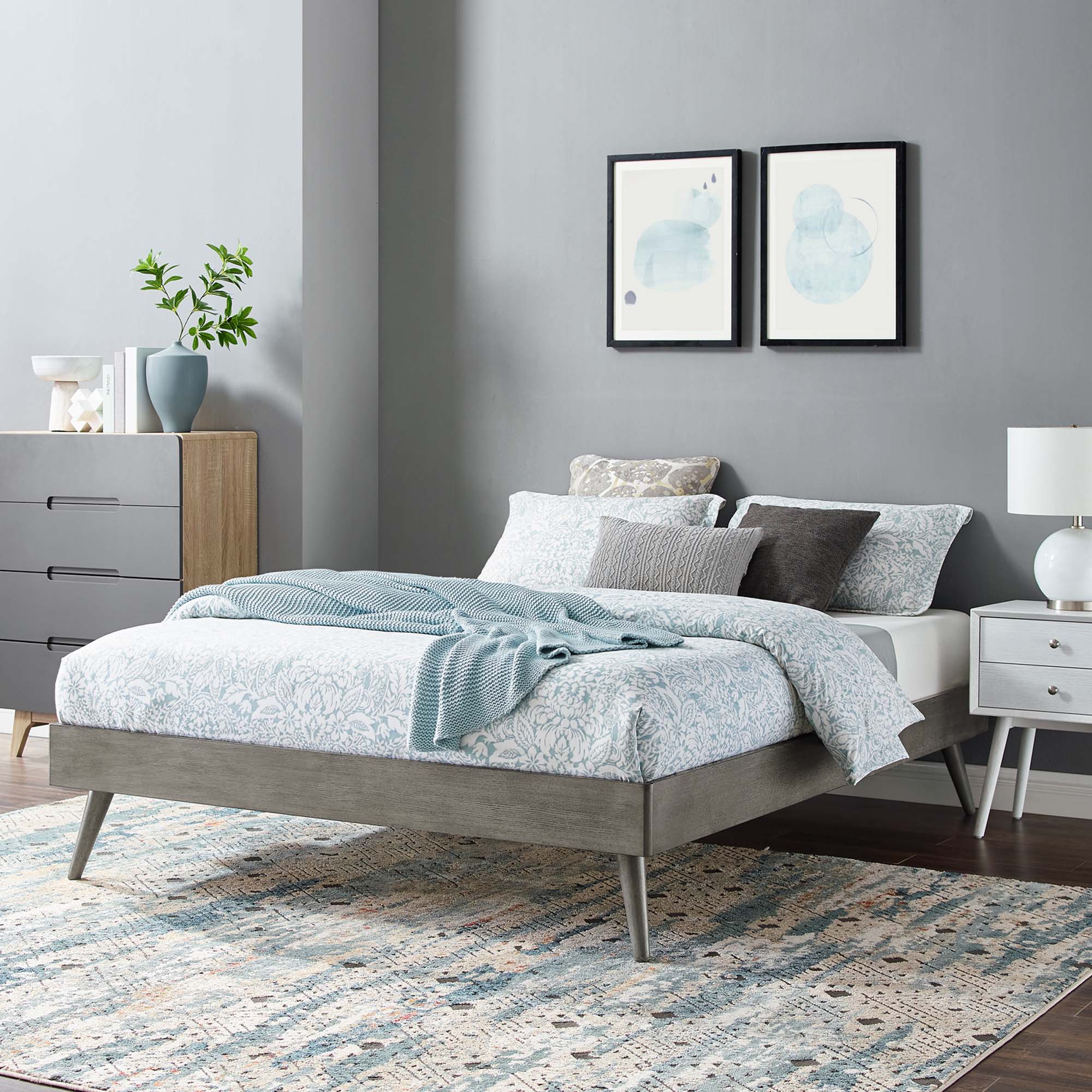Endeavor Grey Queen Solid Wood Platform Bed Frame Interchangeable Headboard Compatible