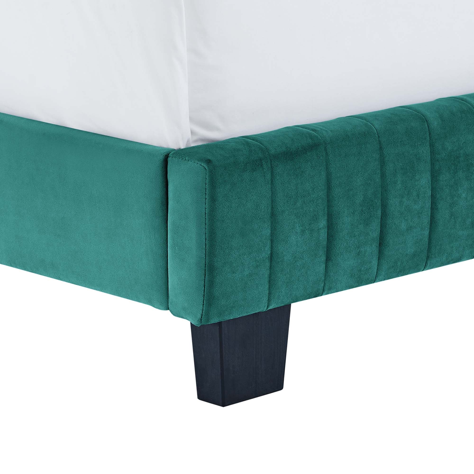 Celine Channel Tufted Performance Velvet Full Bed, Teal