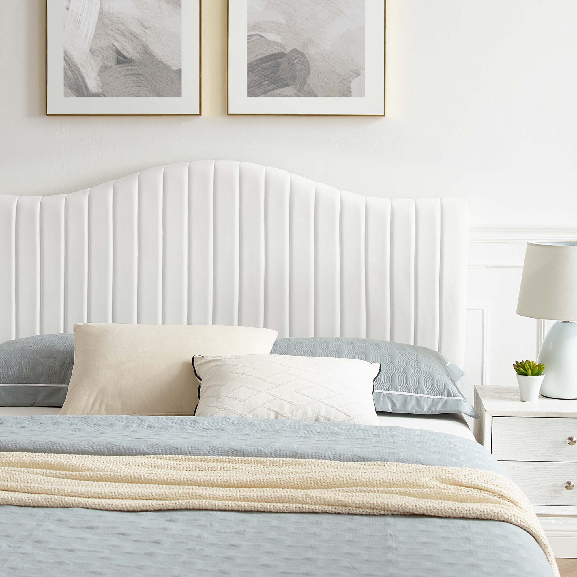 King Yorlin White Performance Velvet Platform Bed – Curved Headboard Channel Tufted