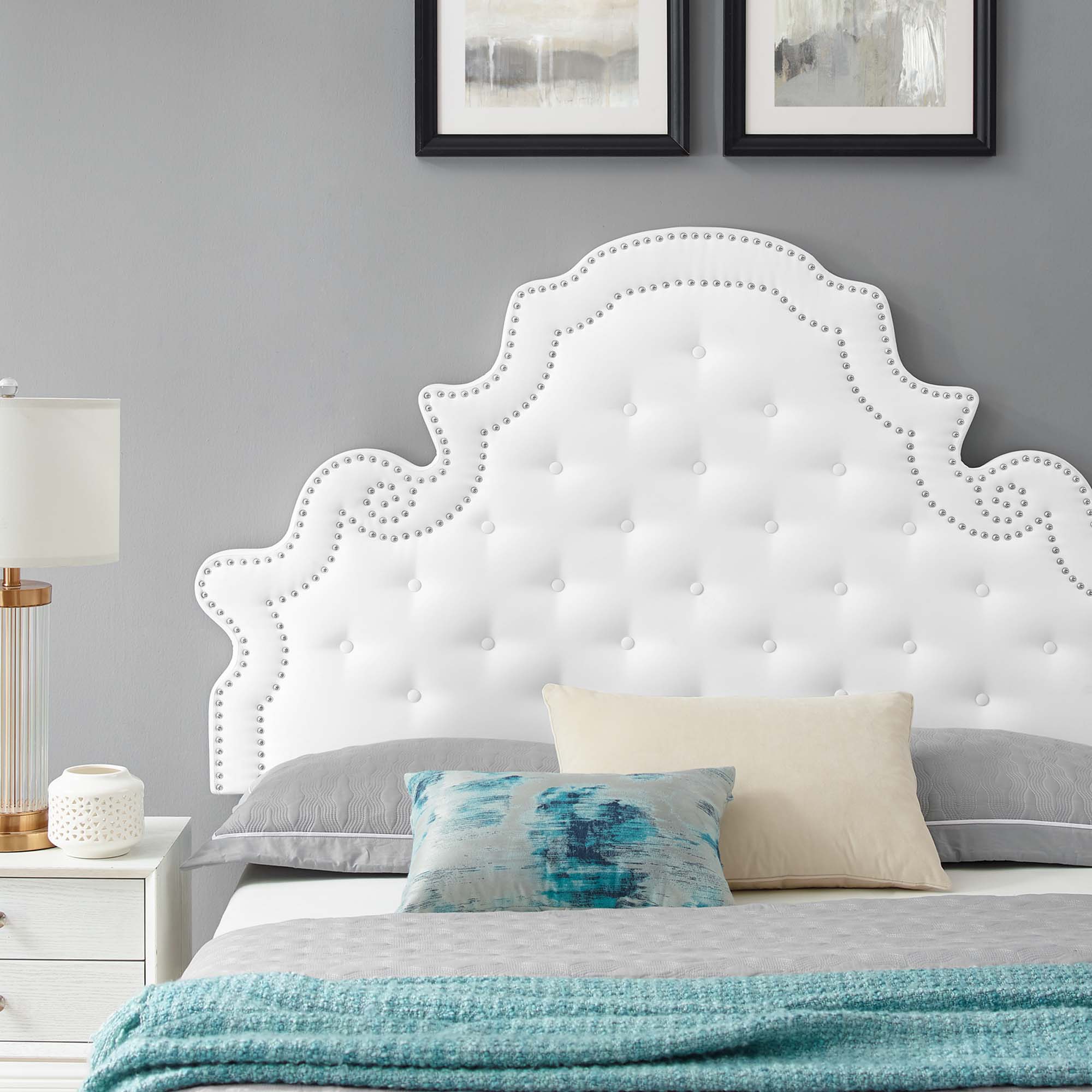 White Umbriel Tufted Queen Platform Bed – Performance Velvet Upholstered Frame