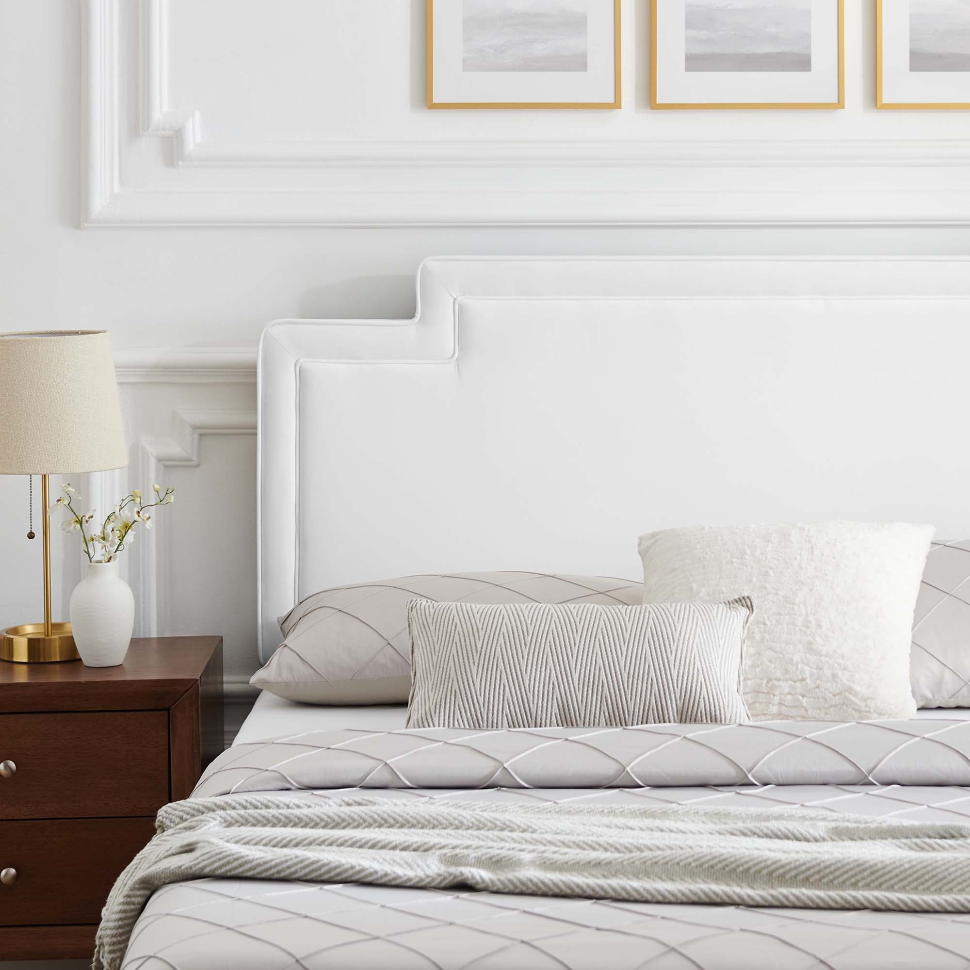 Prim King Size Velvet Upholstered Bed – White Performance Fabric, Sleek Tufting