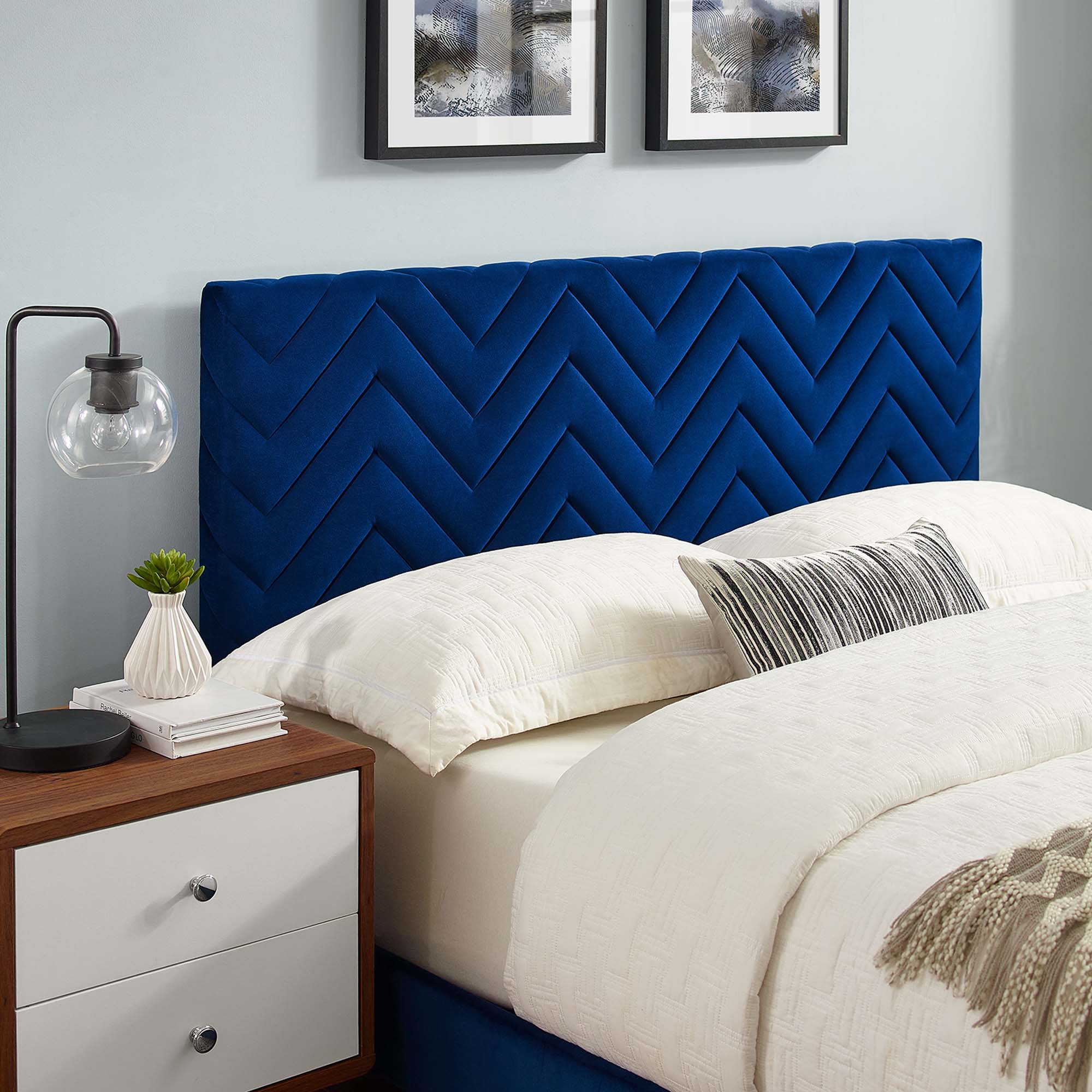 Leah Navy Chevron Tufted Performance Velvet Queen Platform Bed