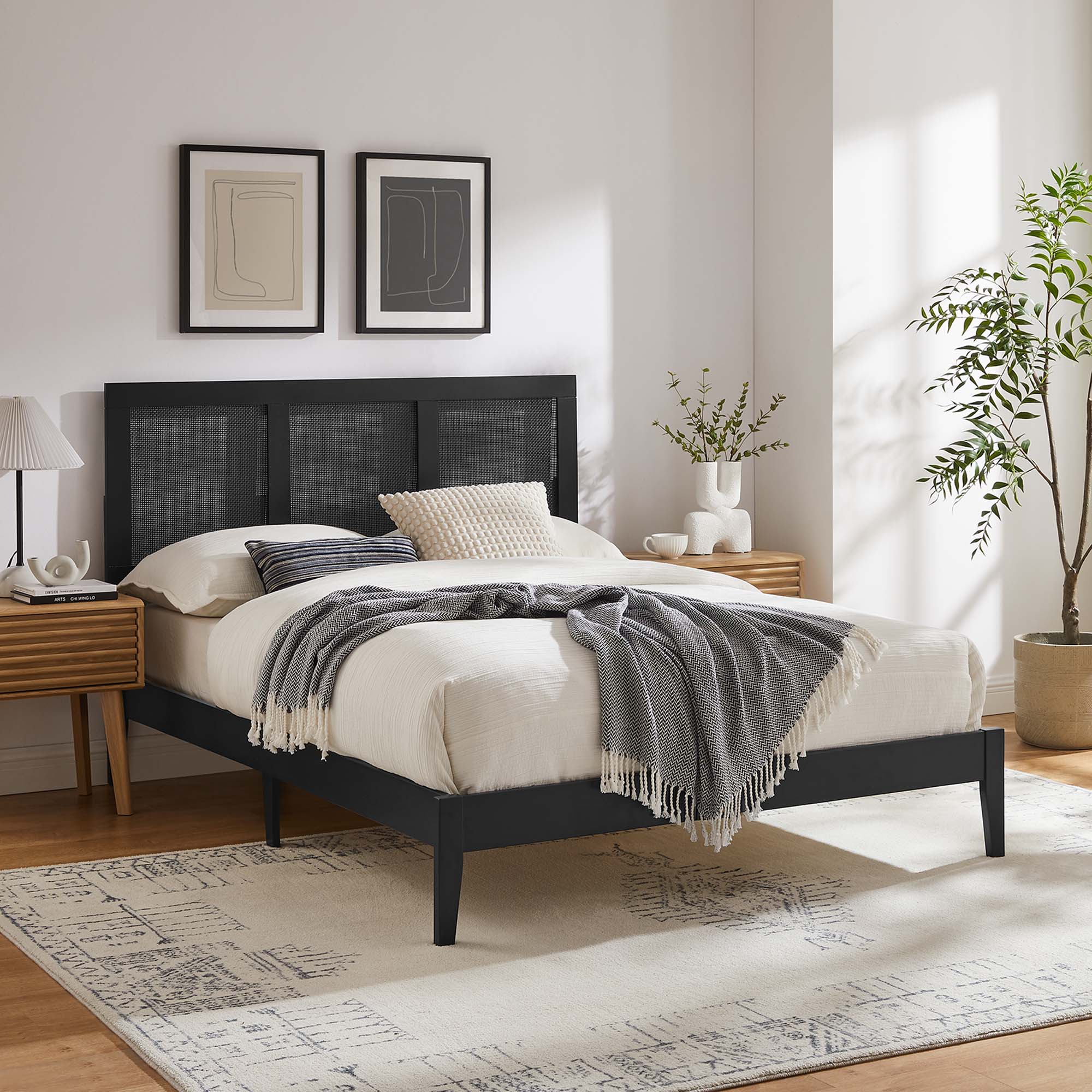 Sirocco Black Rattan and Wood Full Platform Bed