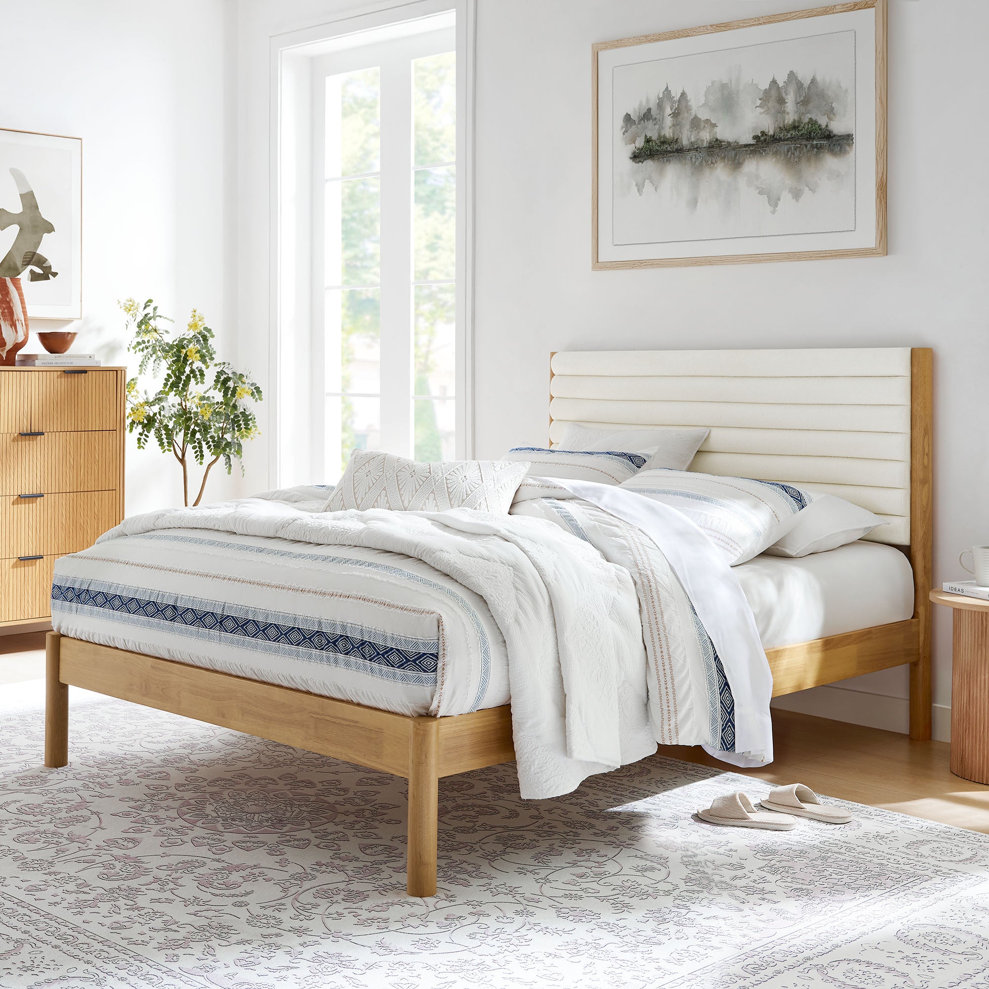 Olea Channel Tufted Boucle Solid Wood Queen Platform Bed, Feather Oak