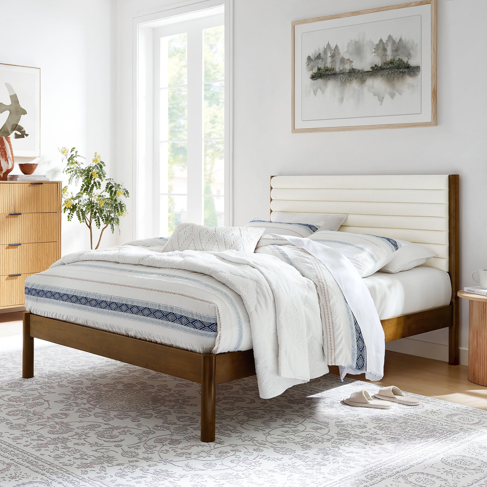 Olea Channel Tufted Boucle Solid Wood Queen Platform Bed, Feather Walnut