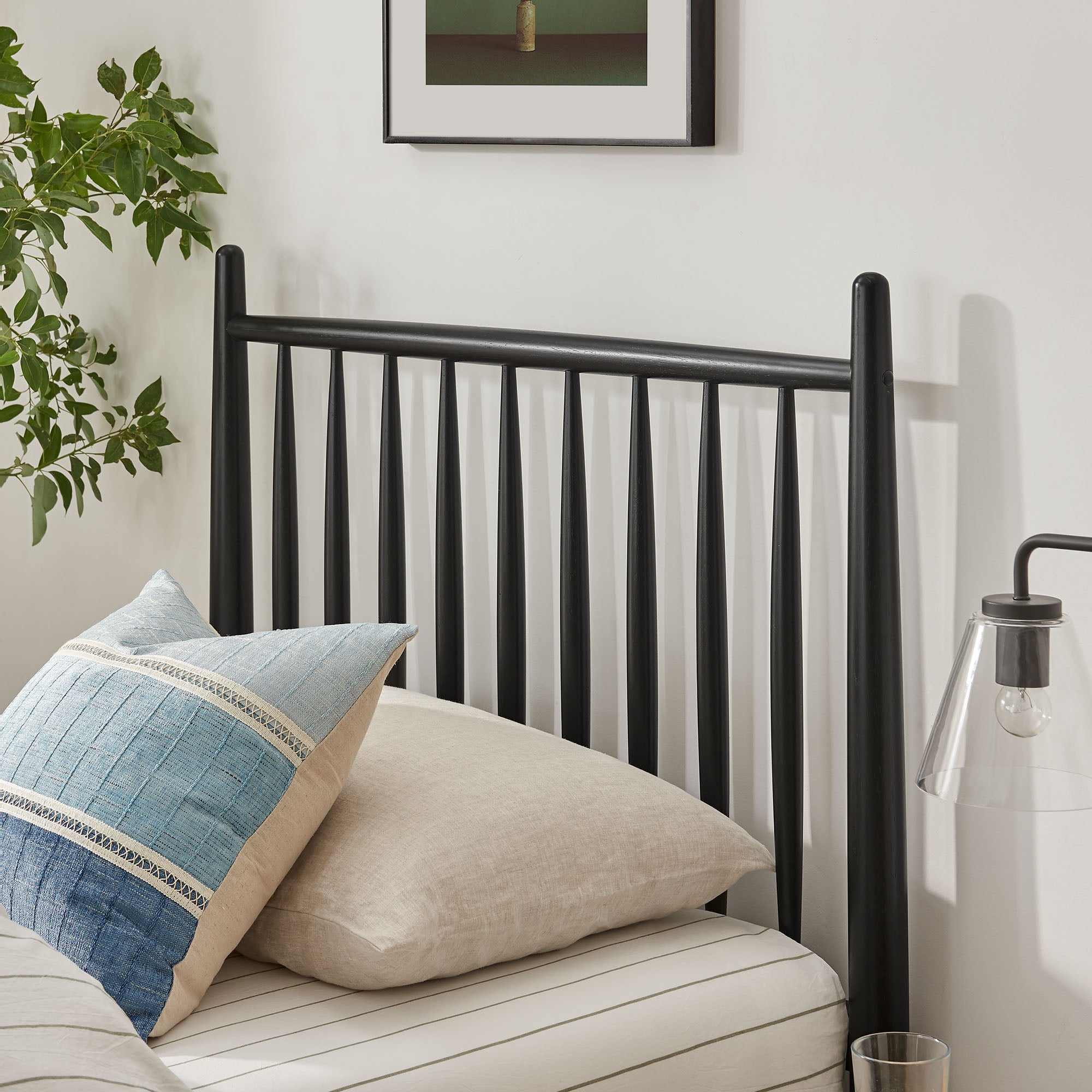 Zane Twin Size Spindle Bed Frame, Black