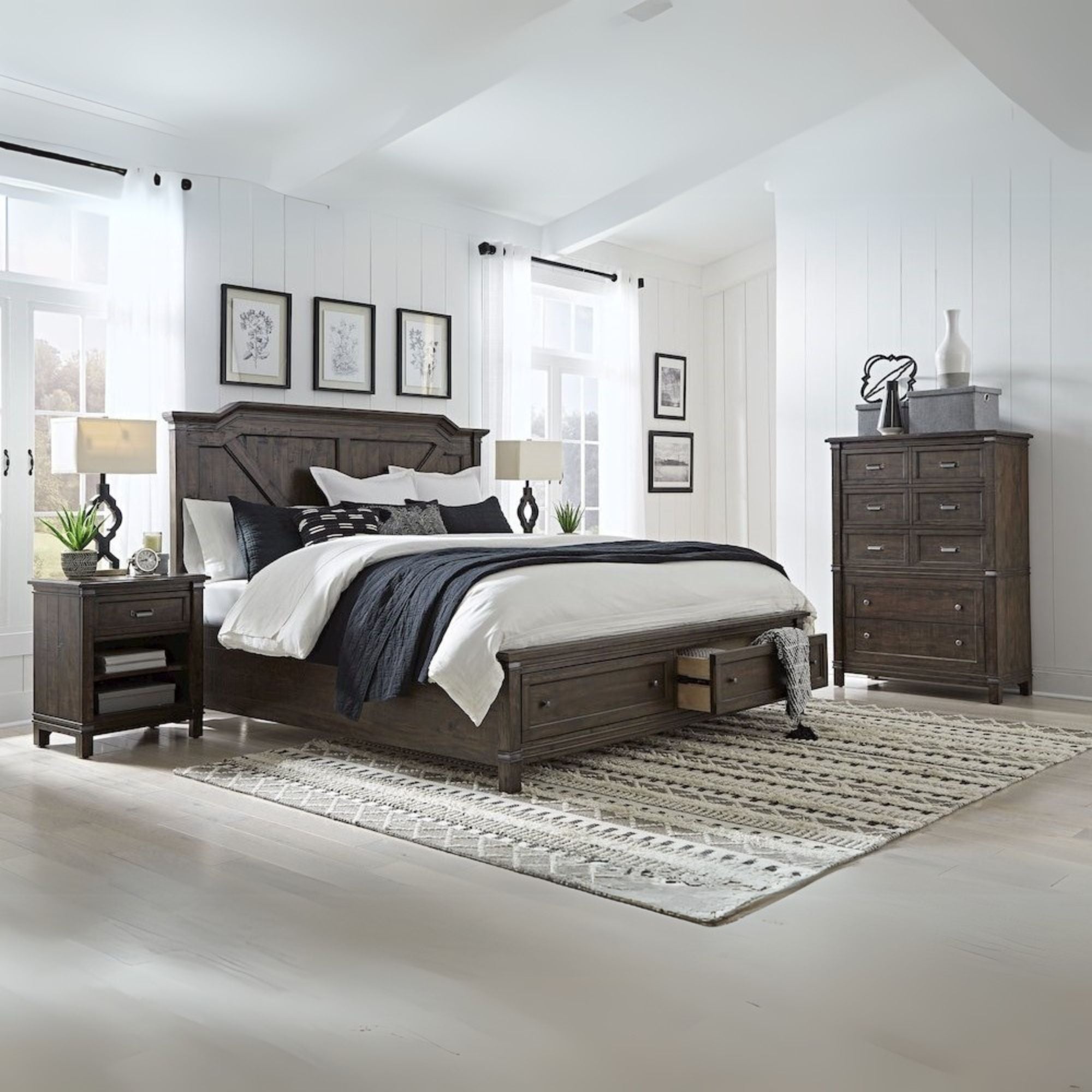 Chelsea Farmwood Queen Whiskey Barrel Wood Panel Bed – Rustic Style with Storage Footboard