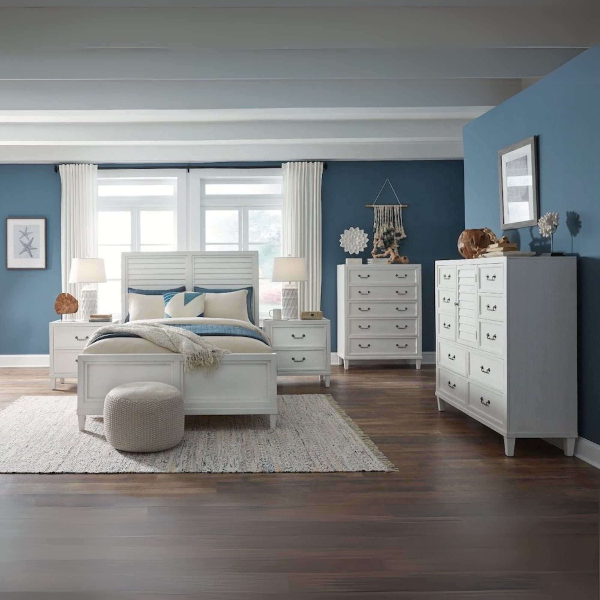 Louvered Dunescape King White Wood Panel Bed – Coastal Style with Plank Headboard