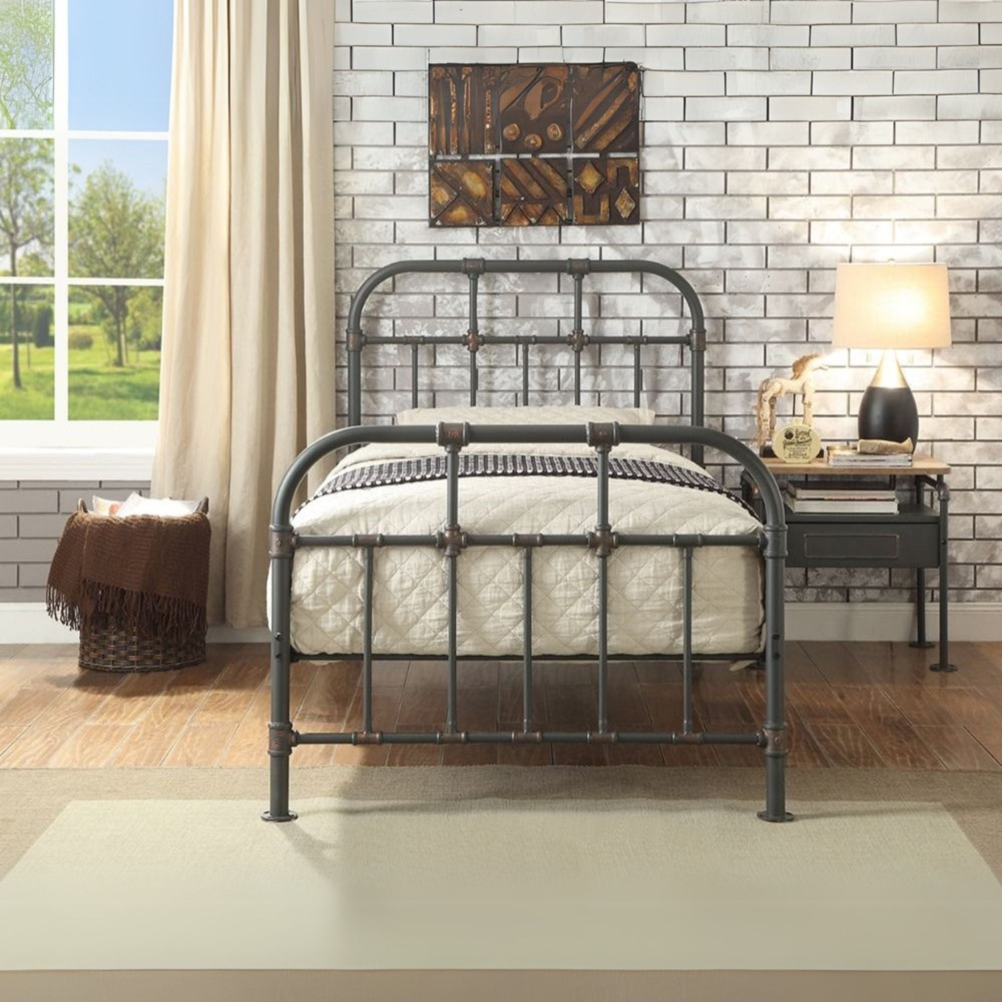 Bixby Nicipolis Twin Sandy Gray Wooden Bed – Modern Slatted Headboard Design