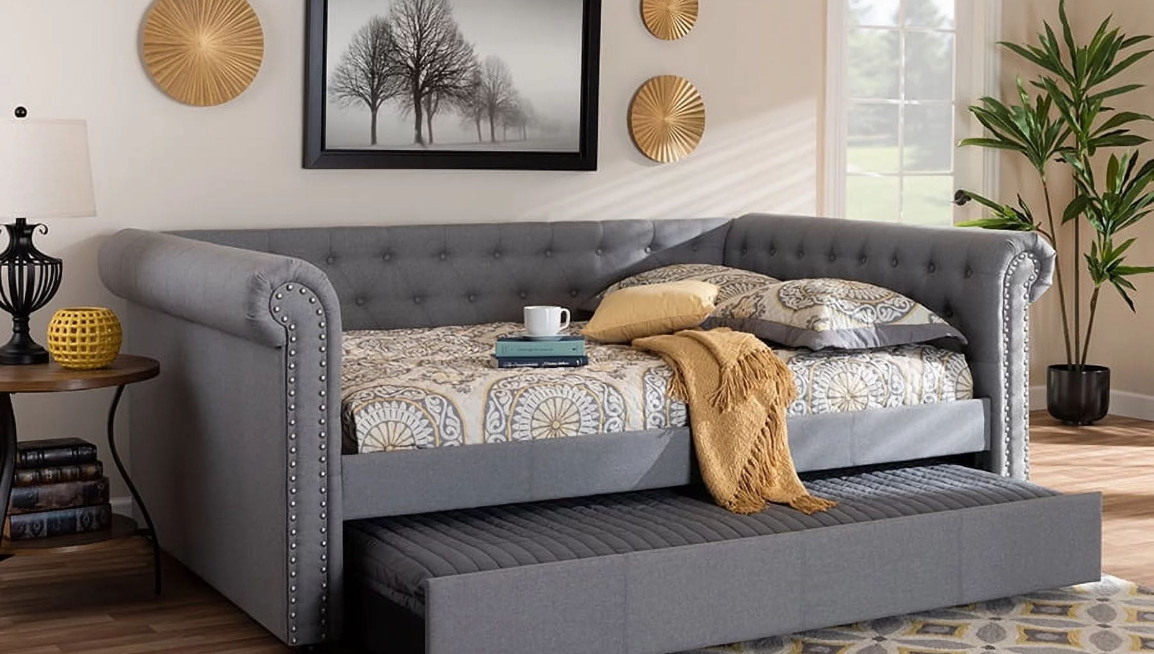 Queen Size Daybeds