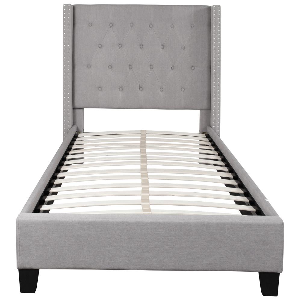 Twin Size Tufted Upholstered Platform Bed in Light Grey Fabric