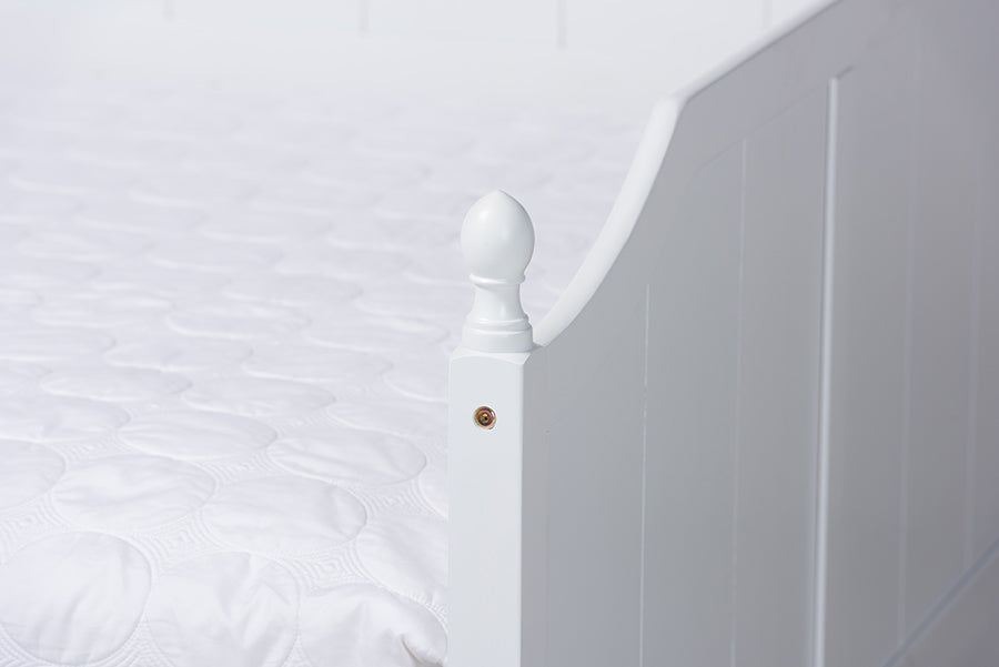 Millie Cottage Farmhouse White Finished Wood Full Size Daybed With Trundle