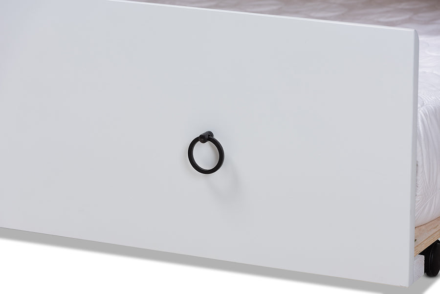 Millie Cottage Farmhouse White Finished Wood Full Size Daybed With Trundle