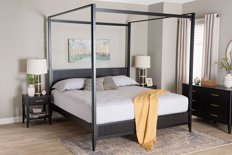 Cayla King Rubberwood Canopy Bed Tapered Legs & Solid Slat Support