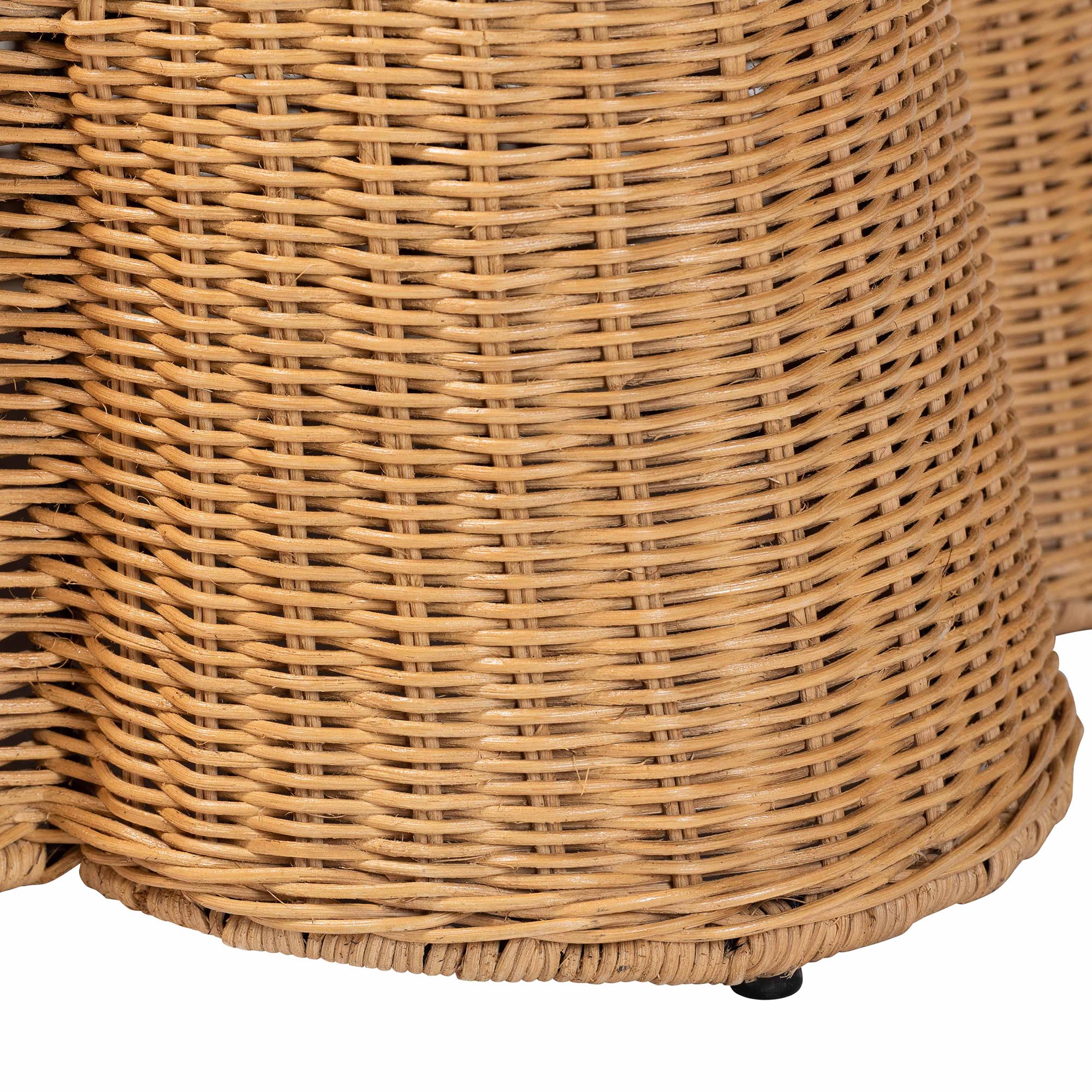 Palm Scallop Natural Rattan Ottoman with Cushion - Handwoven Wicker Accent Bench for Living Room, Bedroom or Entryway, Coastal Boho Style Accent Furniture, Rectangle