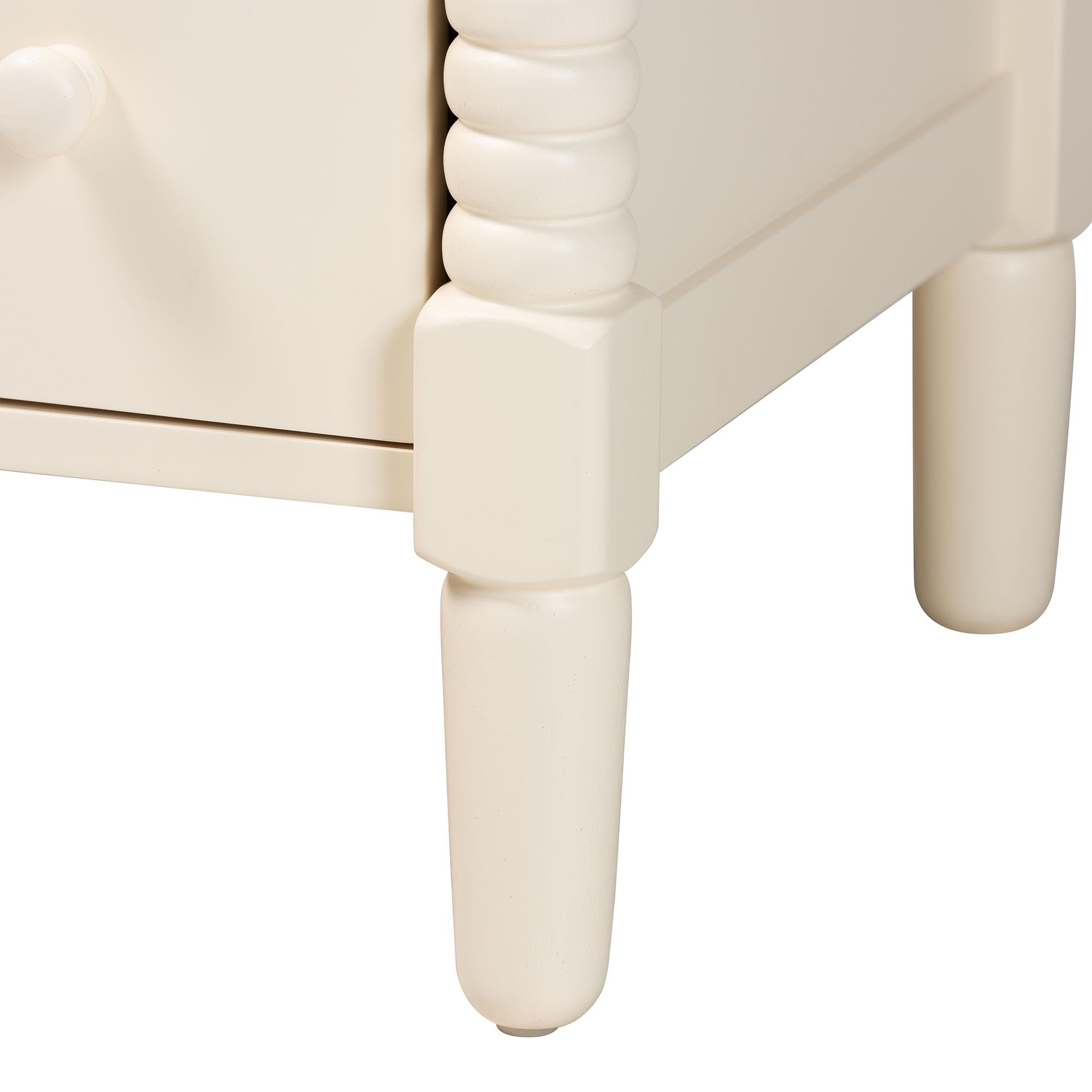 Braith Farmhouse Ivory Spindle Wood 7-Drawer Dresser