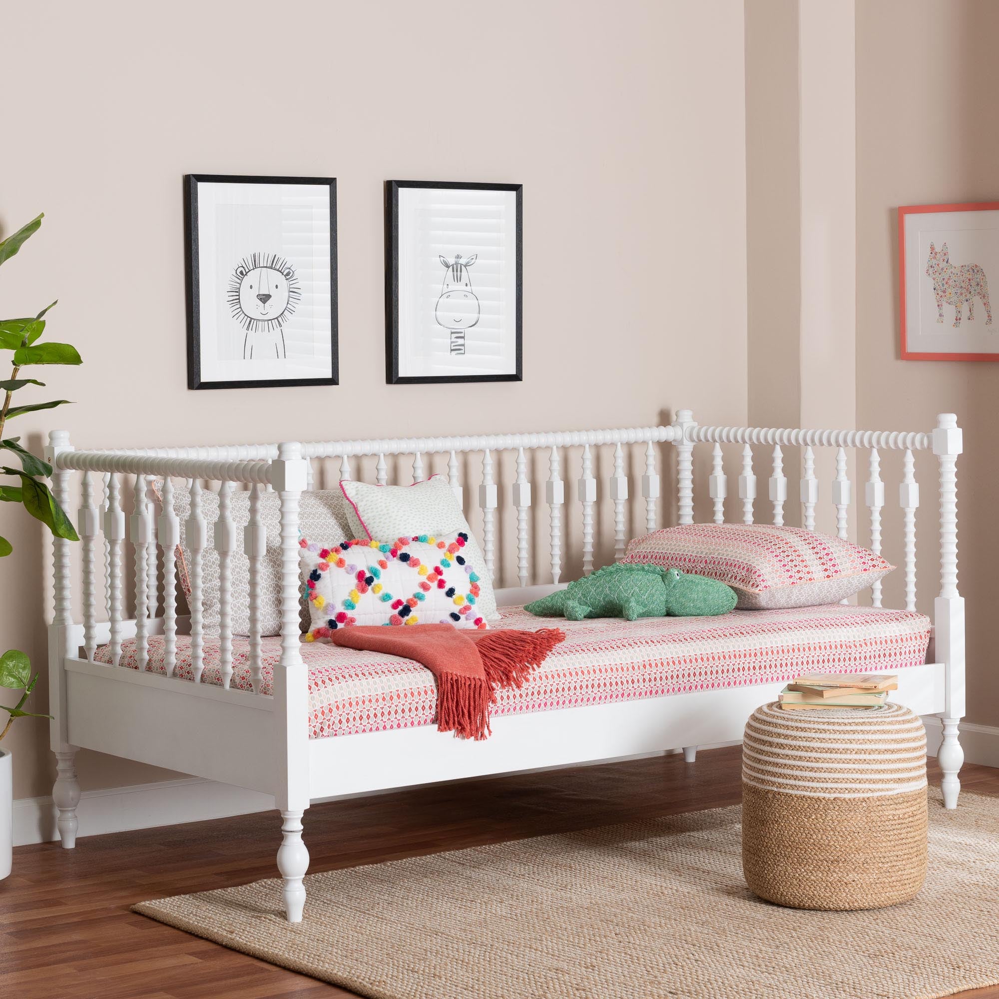 Callison Spindle Daybed - Turned Farmhouse Sofa Bed with Spoked Frame Border for Living Room, Guest Room, or Kids Room, White, Twin