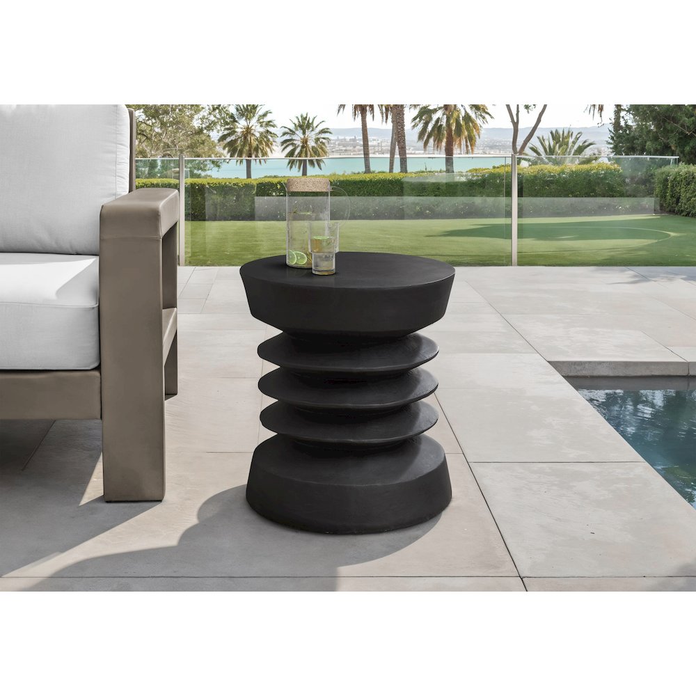 Sigrid - Accent Table 25"H Indoor Or Outdoor Side Table End Bedroom