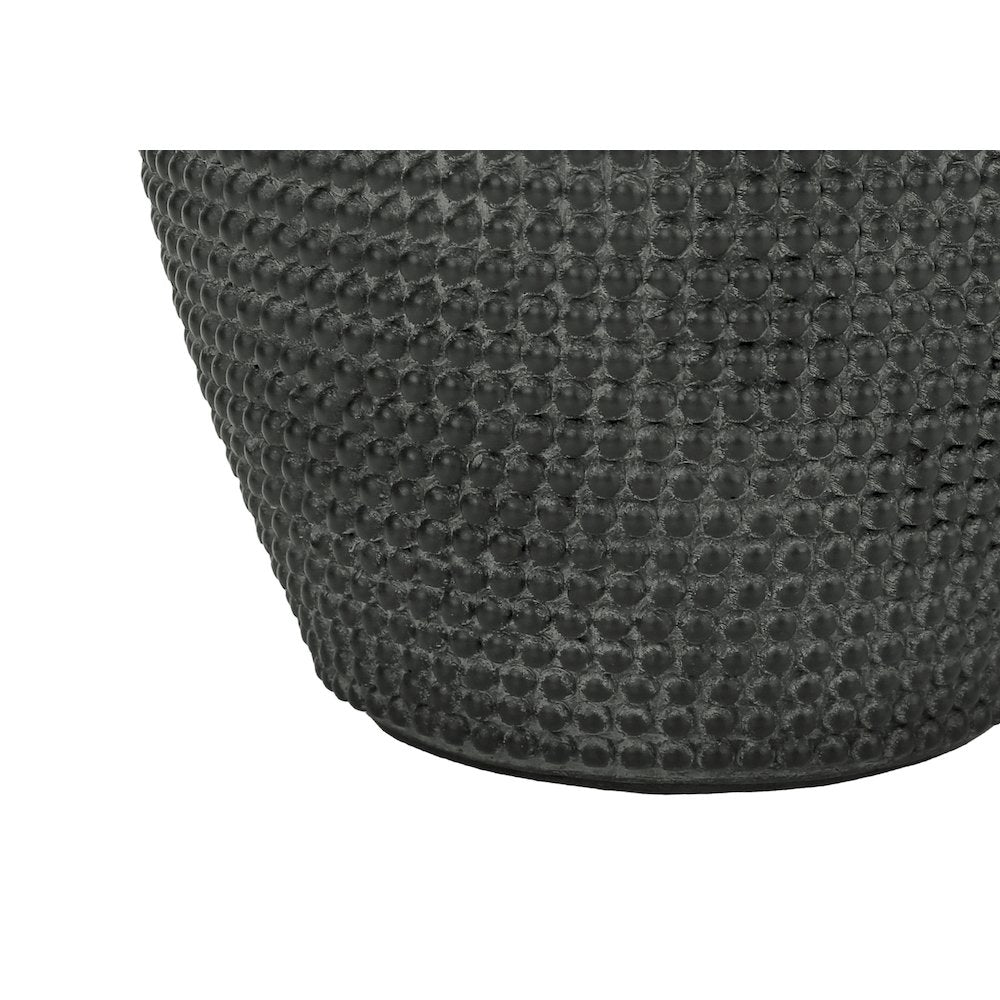 Wakana - Lighting 24"H Table Lamp Black Resin Ivory / Cream Shade