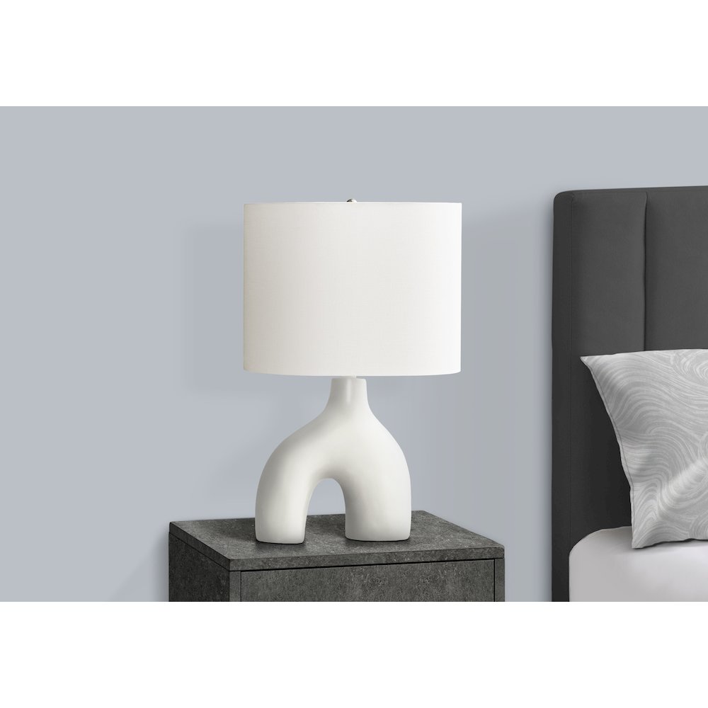 Papua - Lighting 25"H Table Lamp White Ceramic Ivory / Cream Shade
