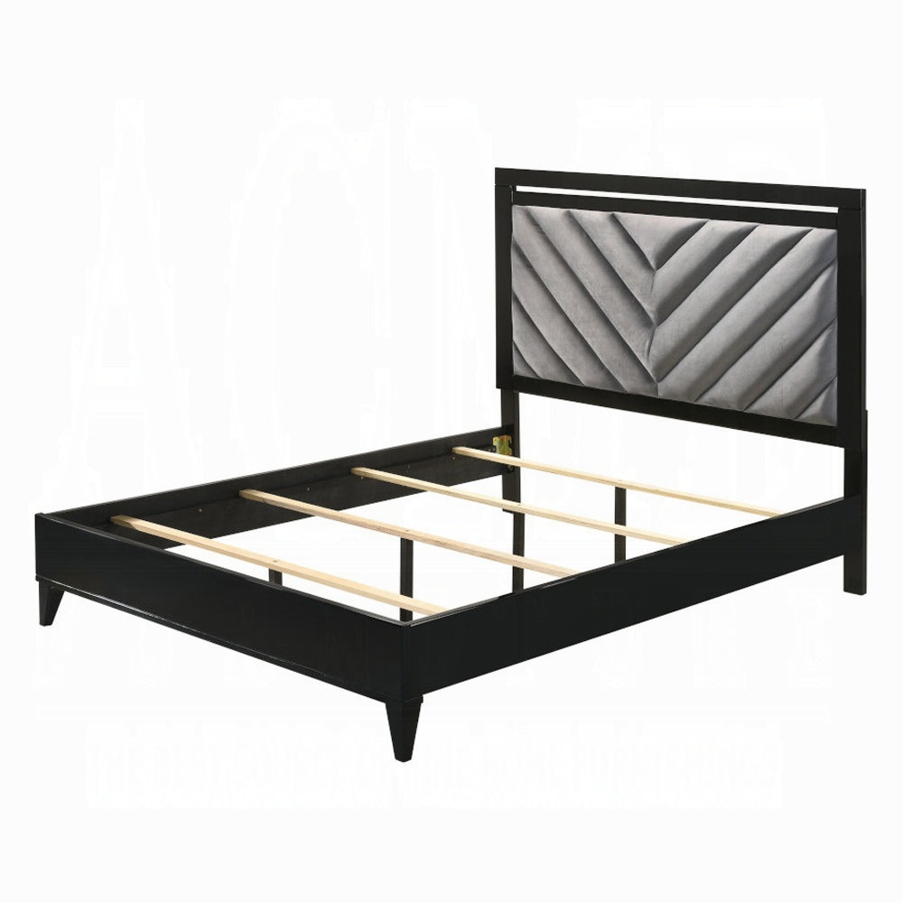 Chelsie Upholstered Queen Bed