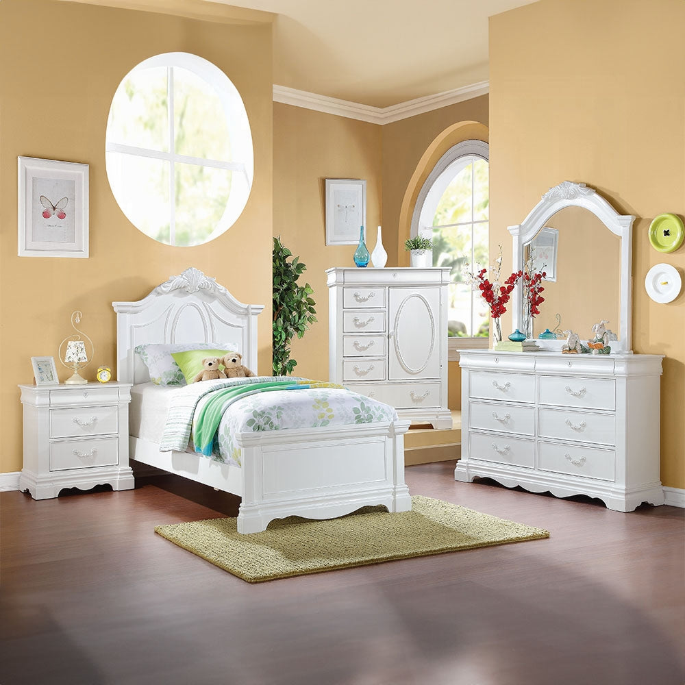 Kendra Estrella Full White Wood Bed – Contemporary Panel Design & Curved Headboard
