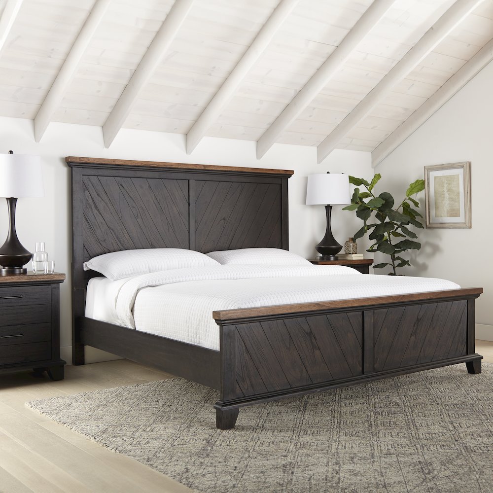 Bear Creek Queen Bed Brown