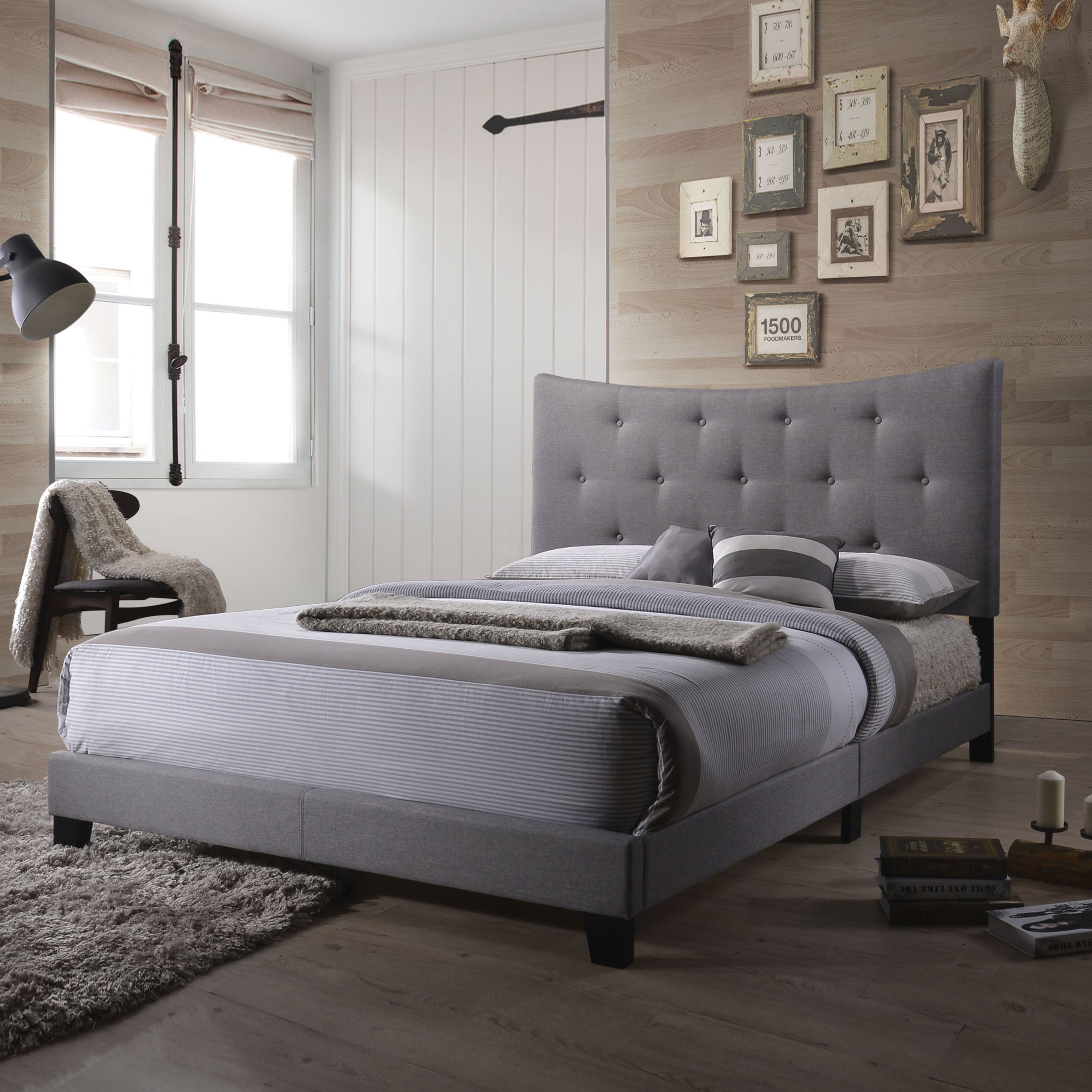 Venacha Queen Bed, Gray Fabric