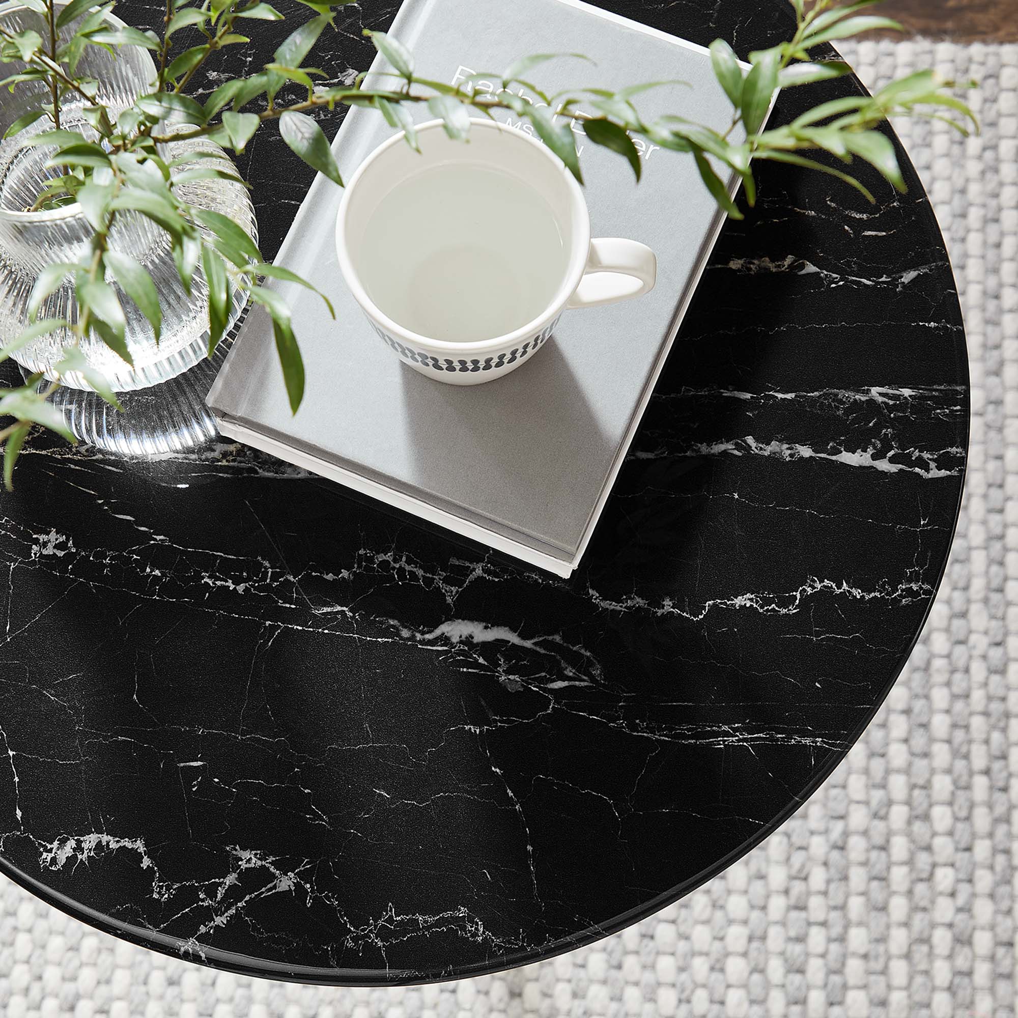 Lippa 20" Round Faux Marble Side Table, Gold Black